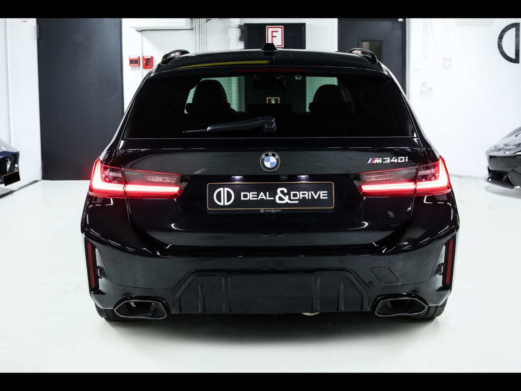 BMW M340 TOURING XDRIVE - BLACK SAPPHIRE METALLIC - WARRANTY 11/2028 (2024) - Photo 4