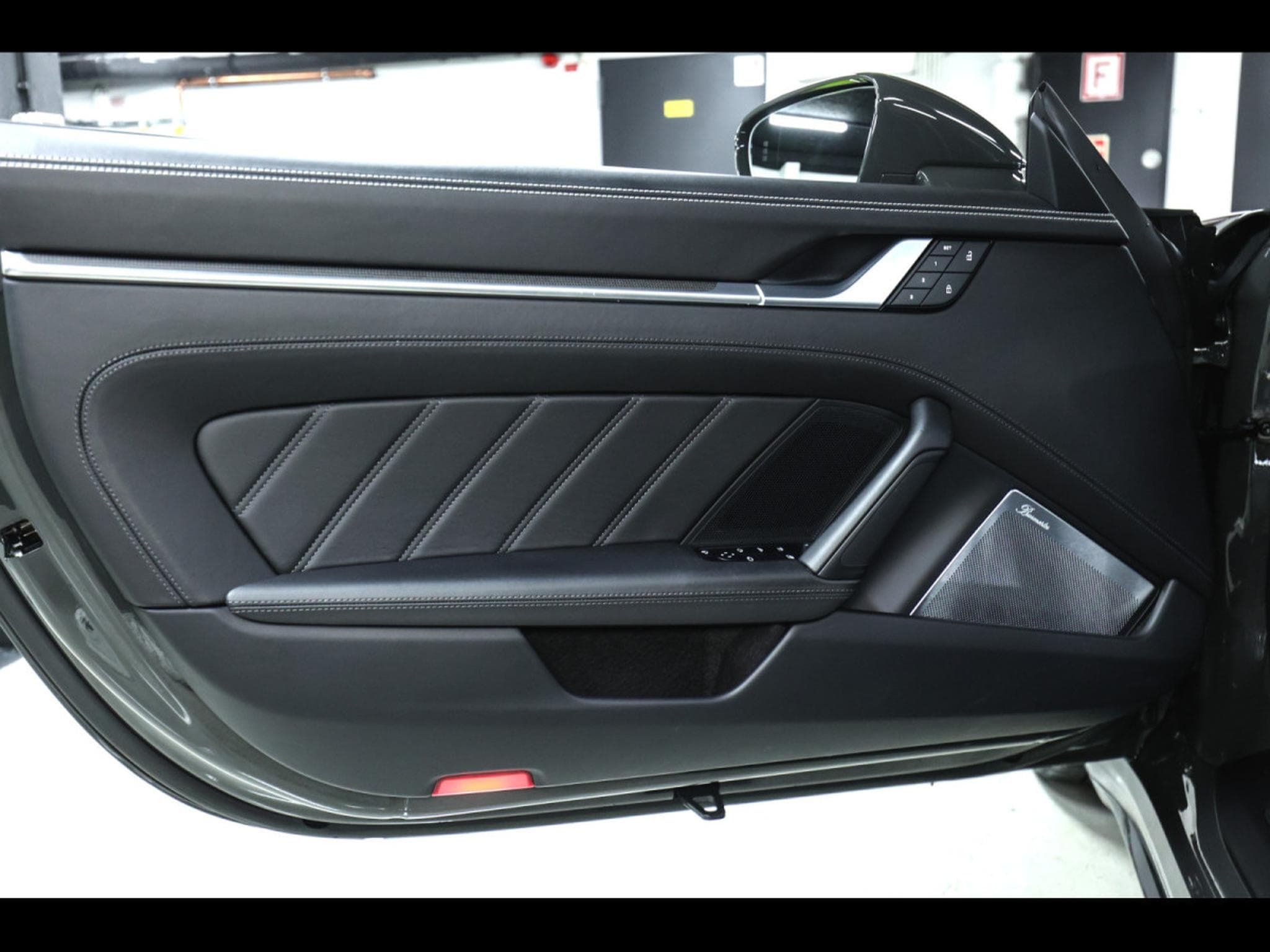 Porsche 911 (992.1) TURBO S CABRIOLET PDK - SLATE GREY PTS - APPROVED 04 (2023) - Photo 10