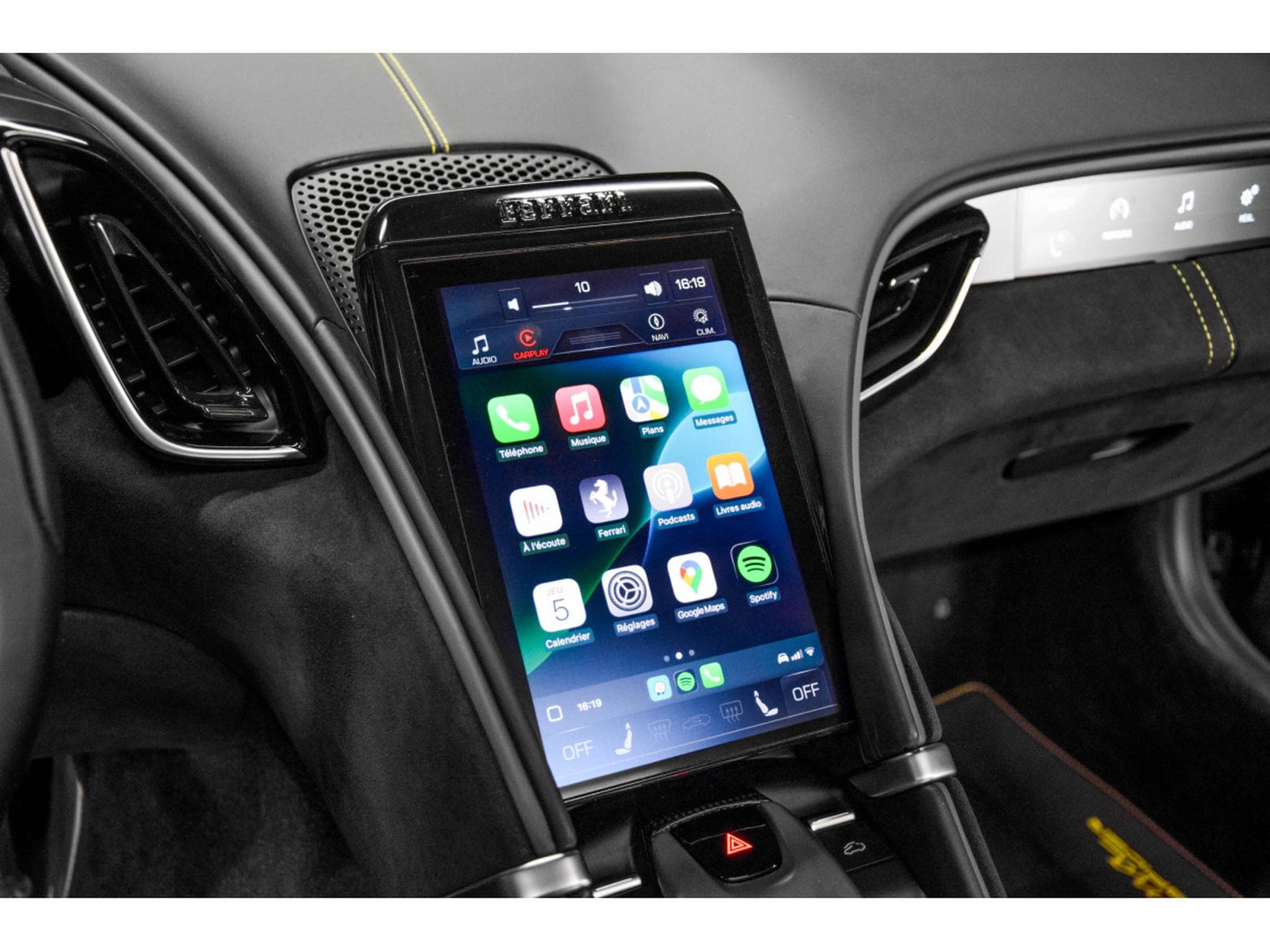 Ferrari Roma 3.9 V8 Spider - GRIGIO SCURO / FULL CARBON (2025) - Photo 15