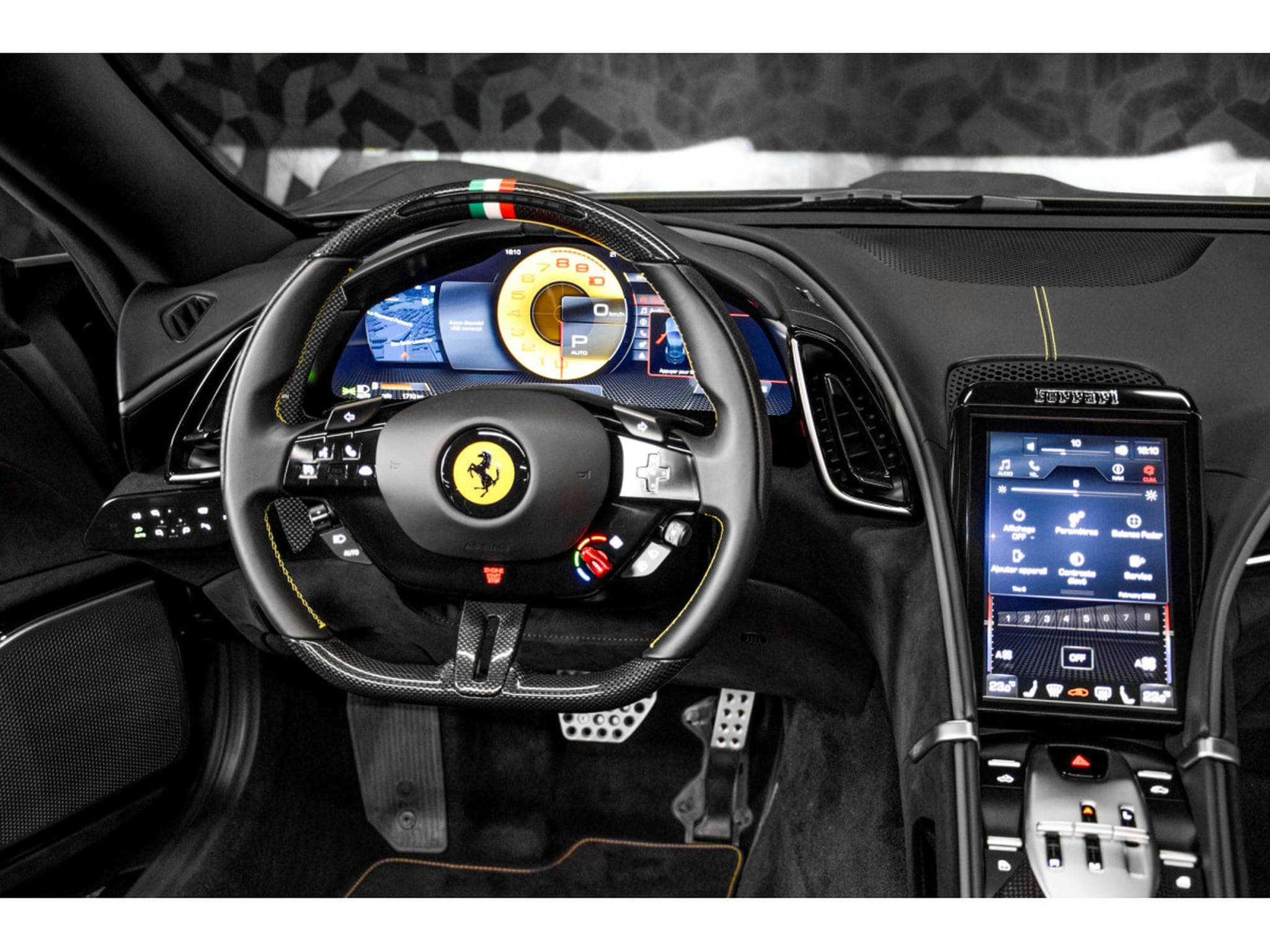 Ferrari Roma 3.9 V8 Spider - GRIGIO SCURO / FULL CARBON (2025) - Photo 24
