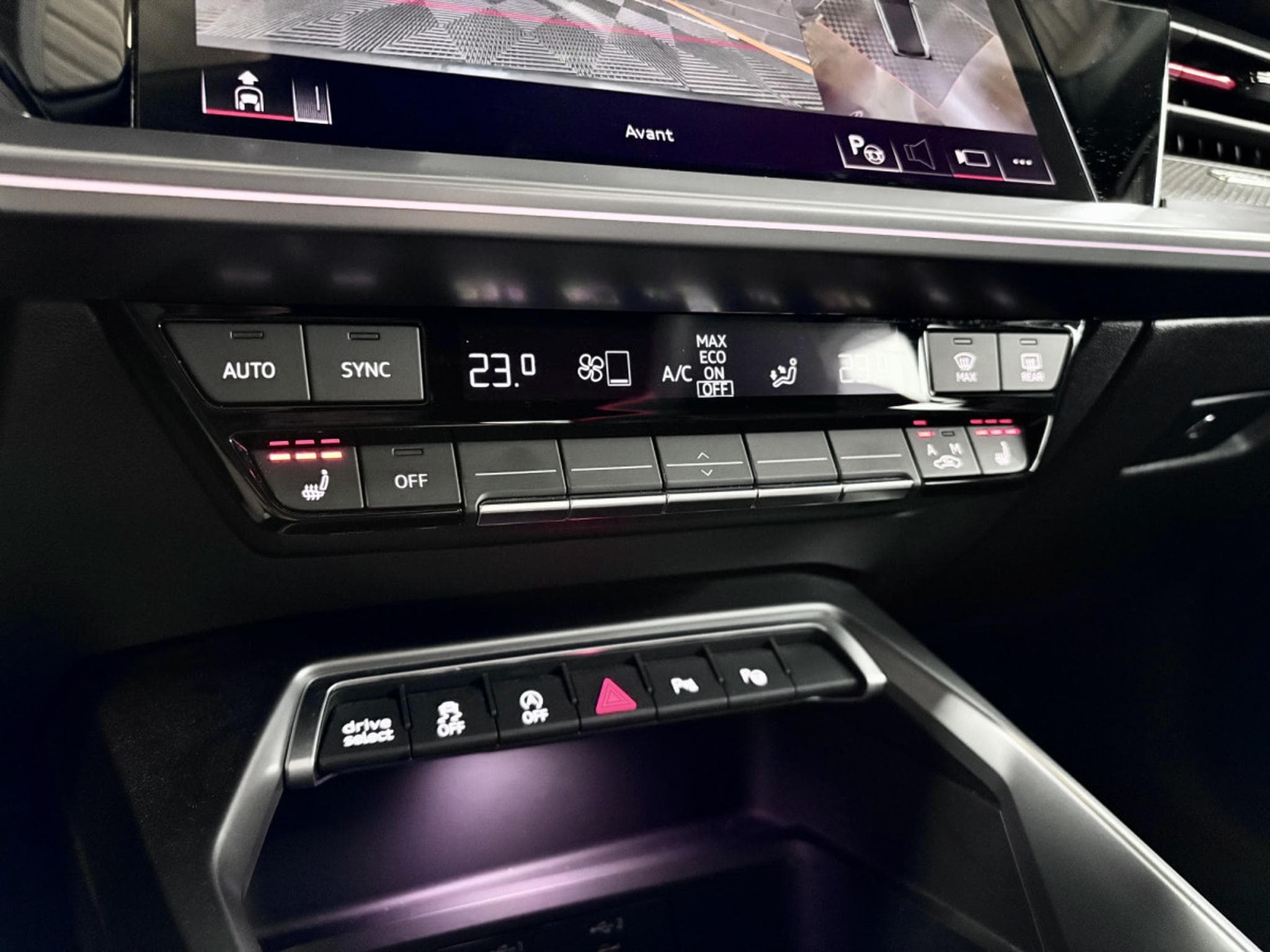 Audi RS3 Sportback RS quattro 2.5 TFSI 400 CV (2023) - Photo 19