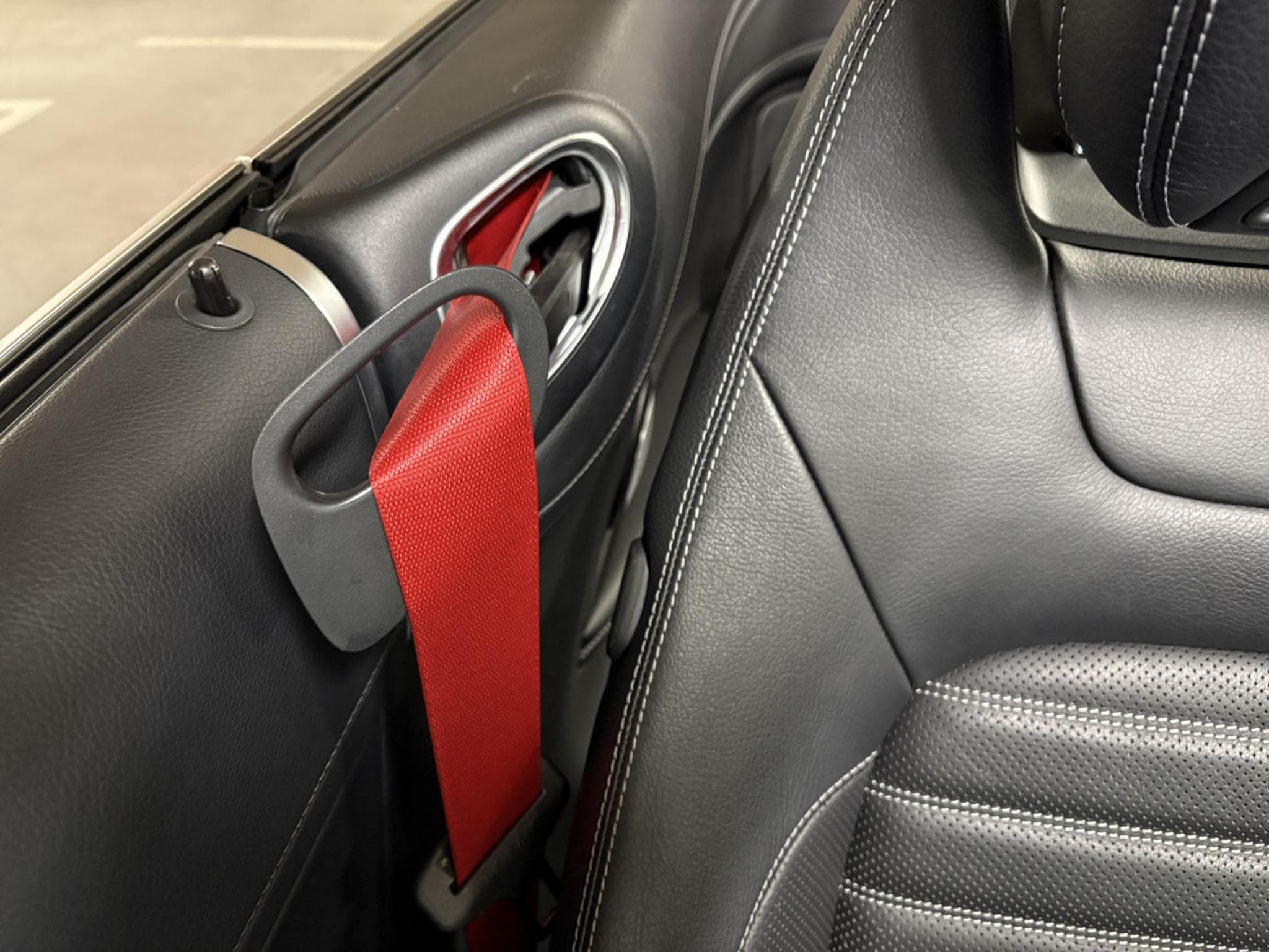 Mercedes C 43 AMG C43 CABRIO AMG 4MATIC/ SANS OPF (2020) - Photo 19