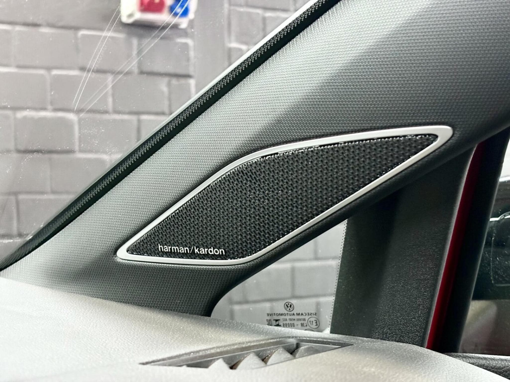 VW Golf GTI Clubsport 2.0 TSI 300CV DSG7 ** Toit ouvrant ** Matrix * (2021) - Photo 14