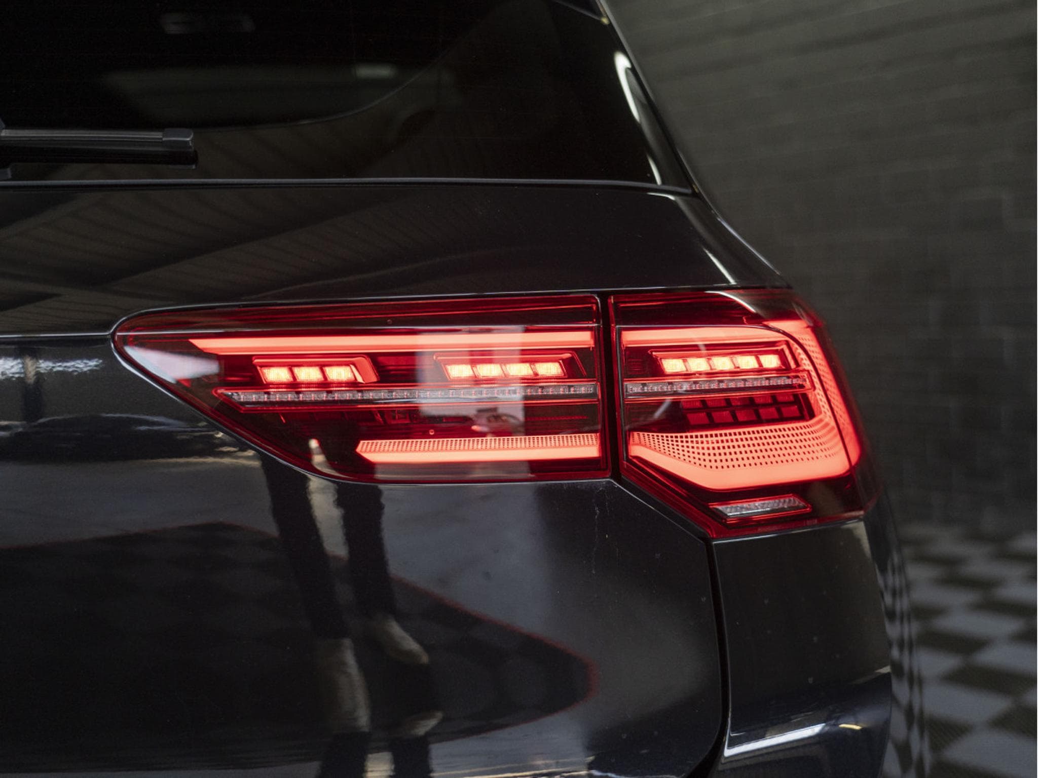 VW Golf GTI Clubsport 2.0 TSI 300CV DSG7 (2023) - Foto 24