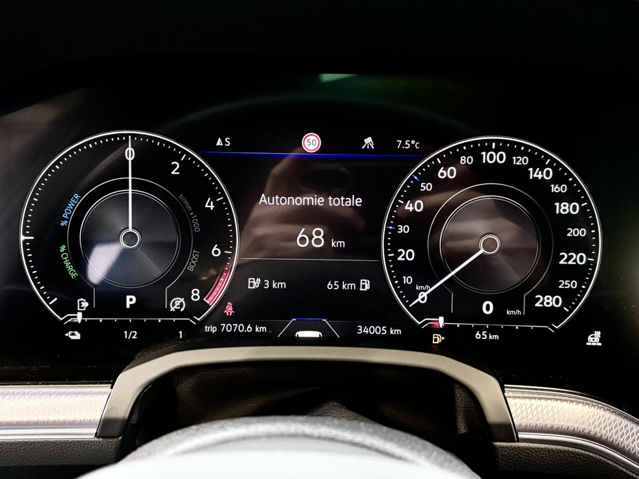 VW Touareg 3.0 R 4Motion eHybrid 462 CV ** Toit ouvrant ** Susp. pneuma (2022) - Photo 15