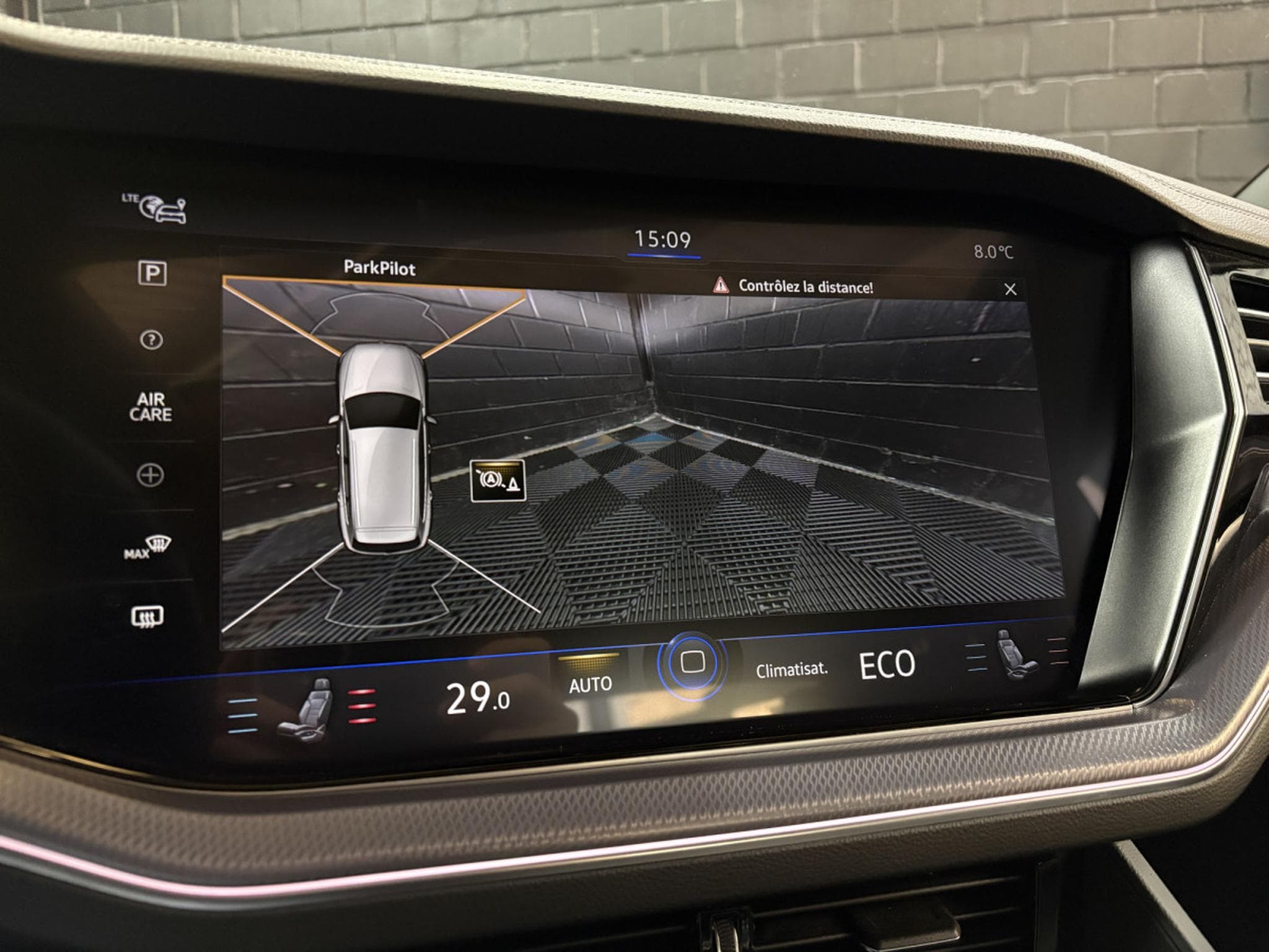 VW Touareg 3.0 R 4Motion eHybrid 462 CV ** Toit ouvrant ** Susp. pneuma (2022) - Photo 18