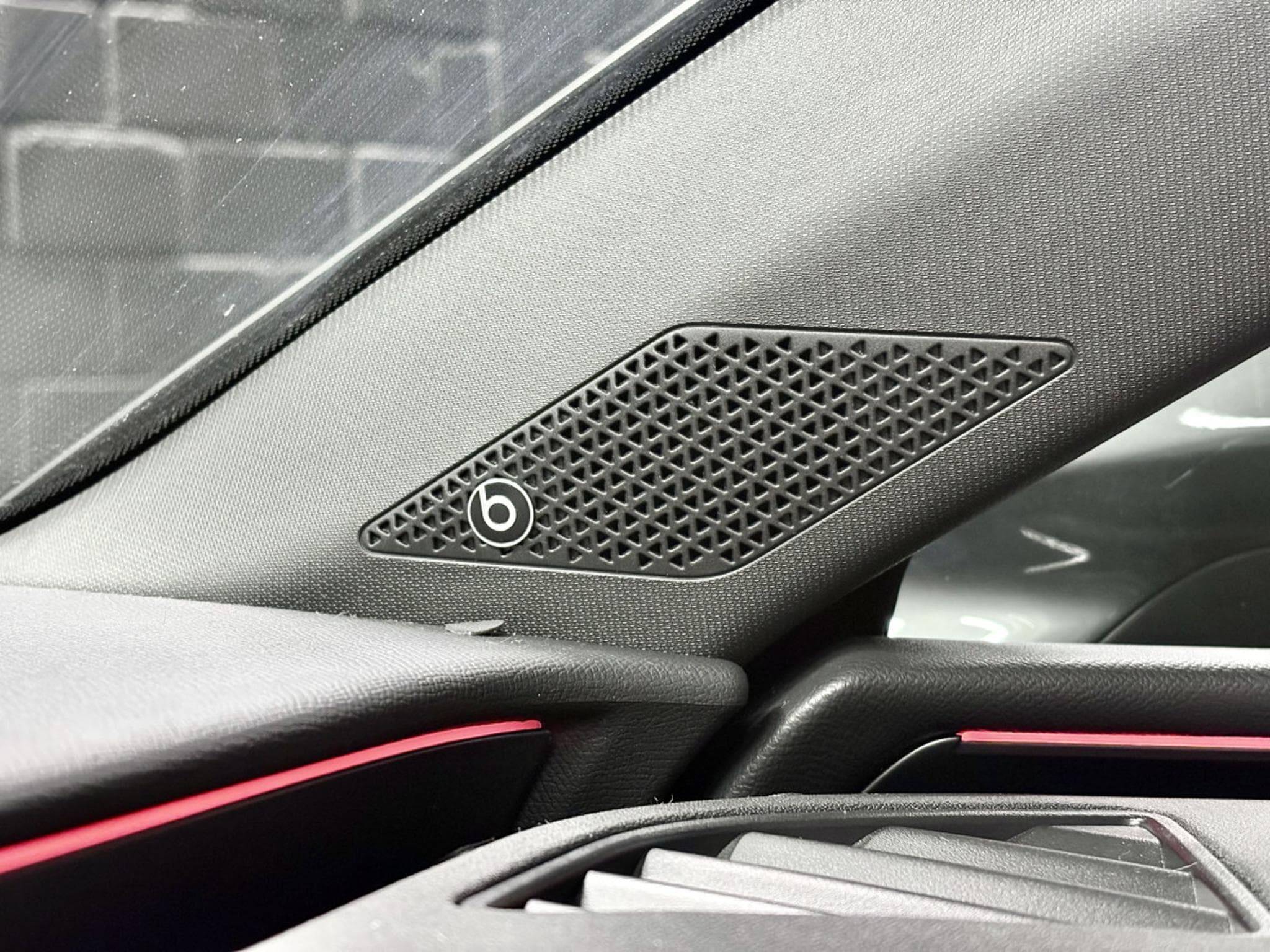 Cupra Leon VZ CUP 2.0 TSI 300CV ** Sièges Carbone **PANO** VSS ** Beats (2023) - Photo 22