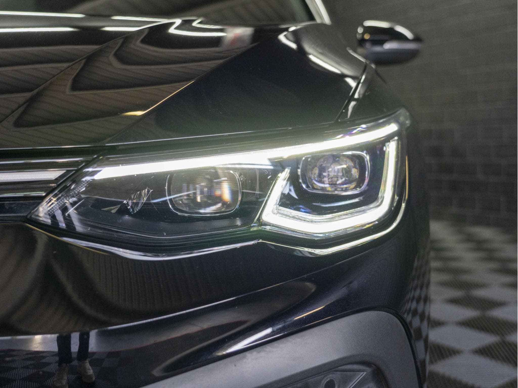 VW Golf GTI Clubsport 2.0 TSI 300 CV DSG7 *Matrix* *Toit Ouvrant* *H (2023) - Photo 23