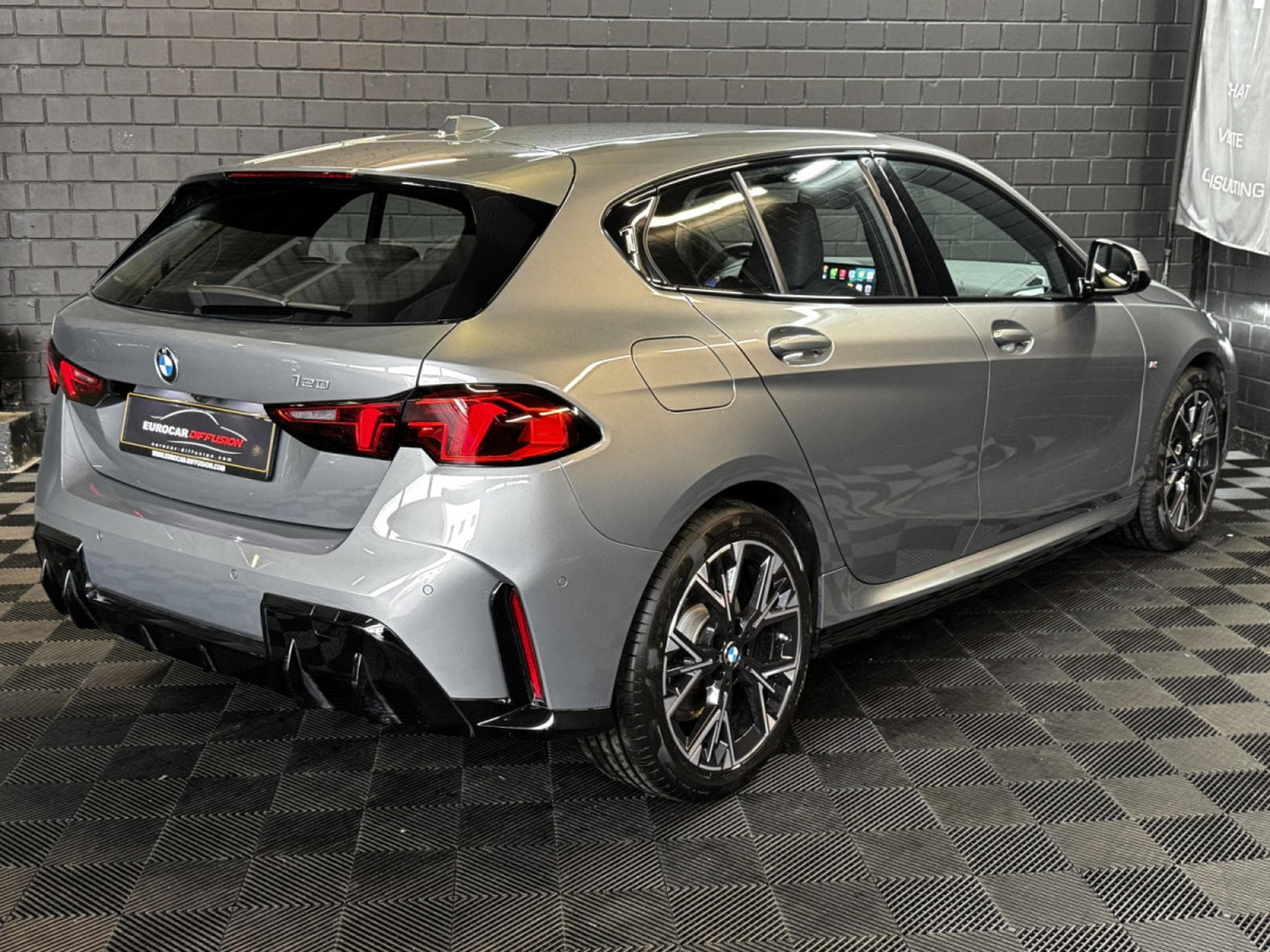 BMW 120 120i M-Sport 170CV F70 (2025) - Foto 4