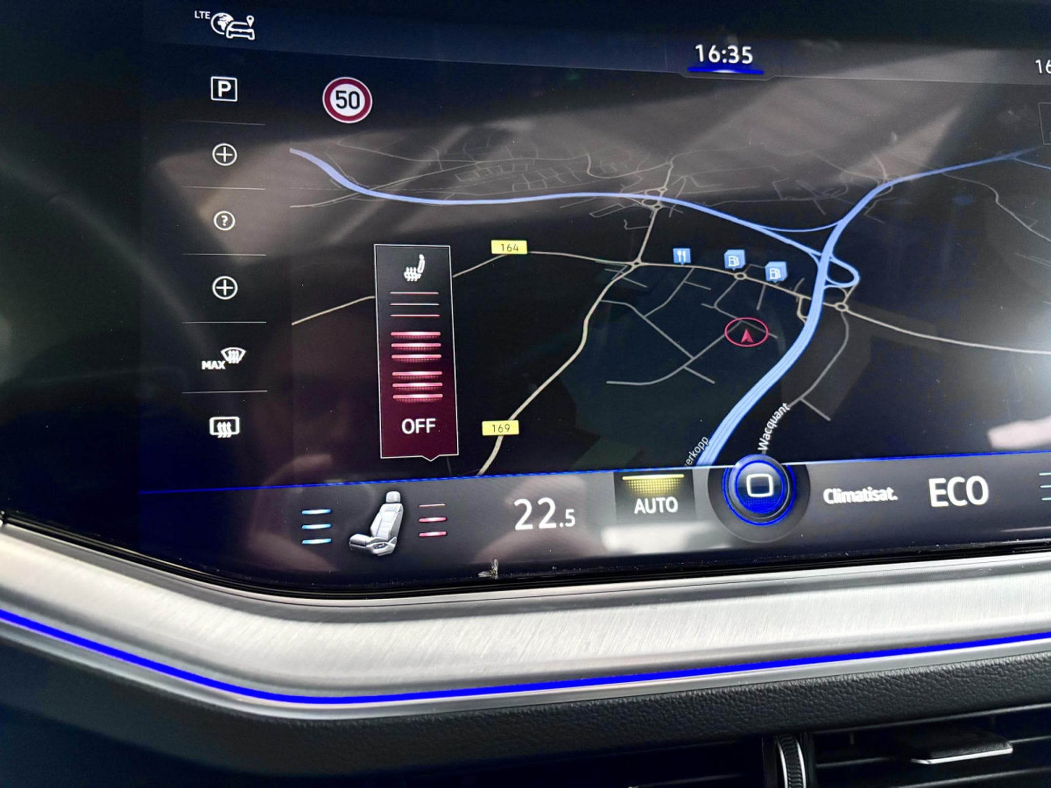 VW Touareg 3.0 TSi V6 PHEV 4MOTION Elegance 381 CV (2022) - Photo 18