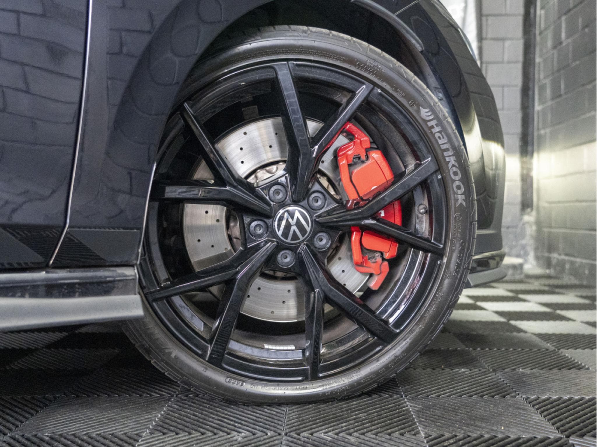 VW Golf GTI Clubsport 2.0 TSI 300 CV DSG7 * MATRIX * ACC * Caméra * (2022) - Photo 17