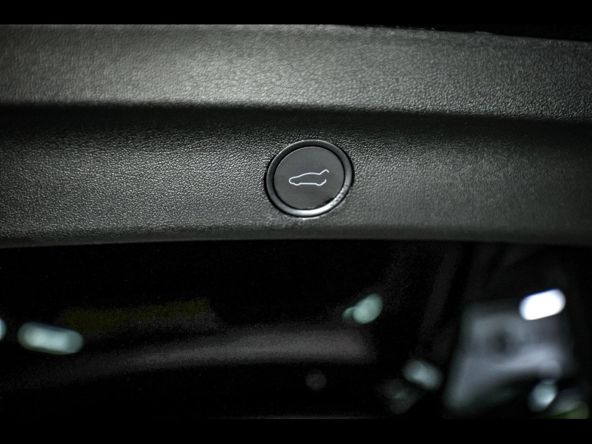 Tesla Model Y Y LONG RANGE DUAL MOTOR AWD (2023) - Photo 17