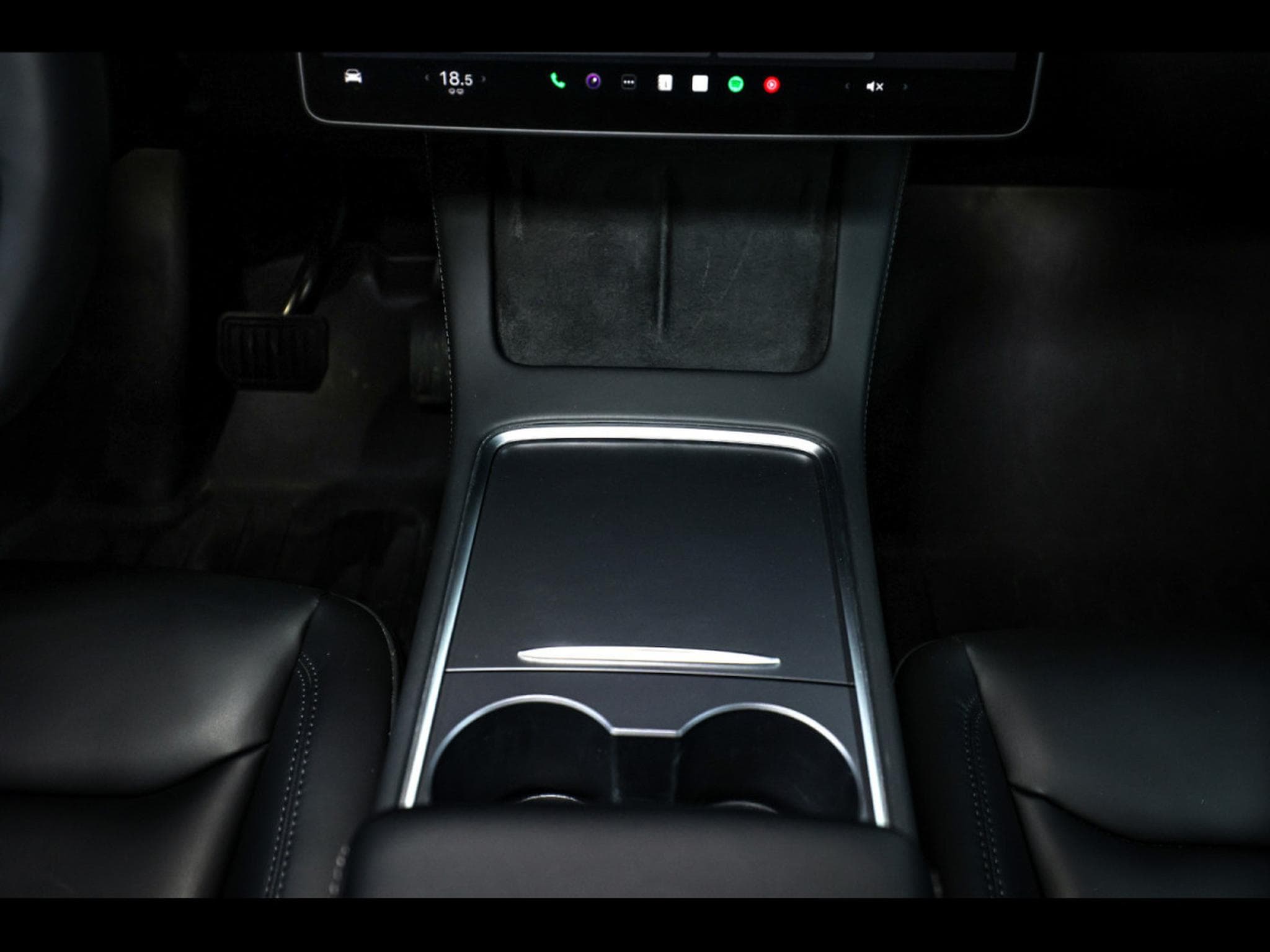 Tesla Model Y Y LONG RANGE DUAL MOTOR AWD (2023) - Photo 20