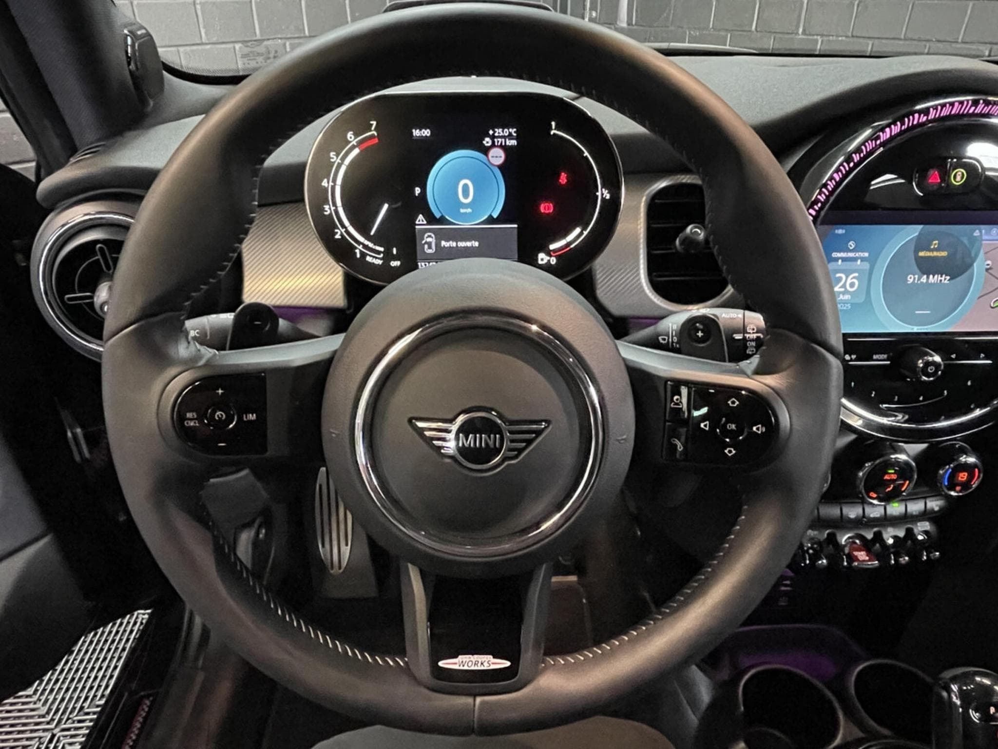 Mini Cooper S JCW 178 CV ** Toit ouvrant ** Harman ** Caméra (2024) - Photo 9