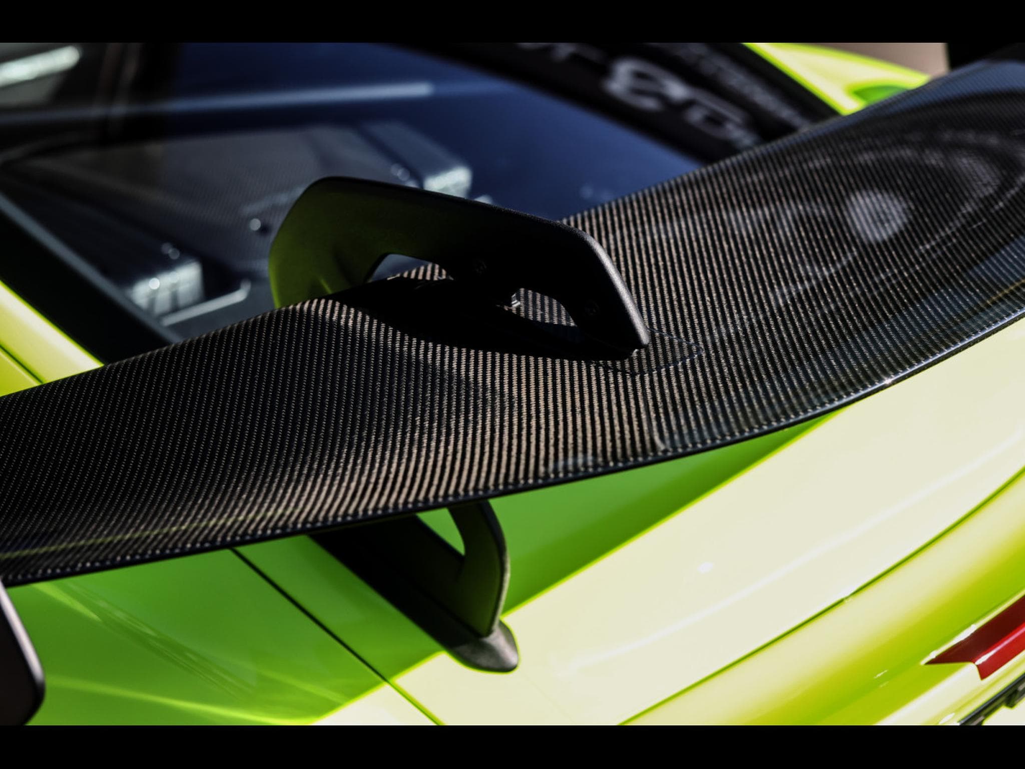 Porsche Cayman 718 GT4 RS PDK PACK WEISSACH – ACID GREEN PTS – FULL PPF (2023) - Photo 19