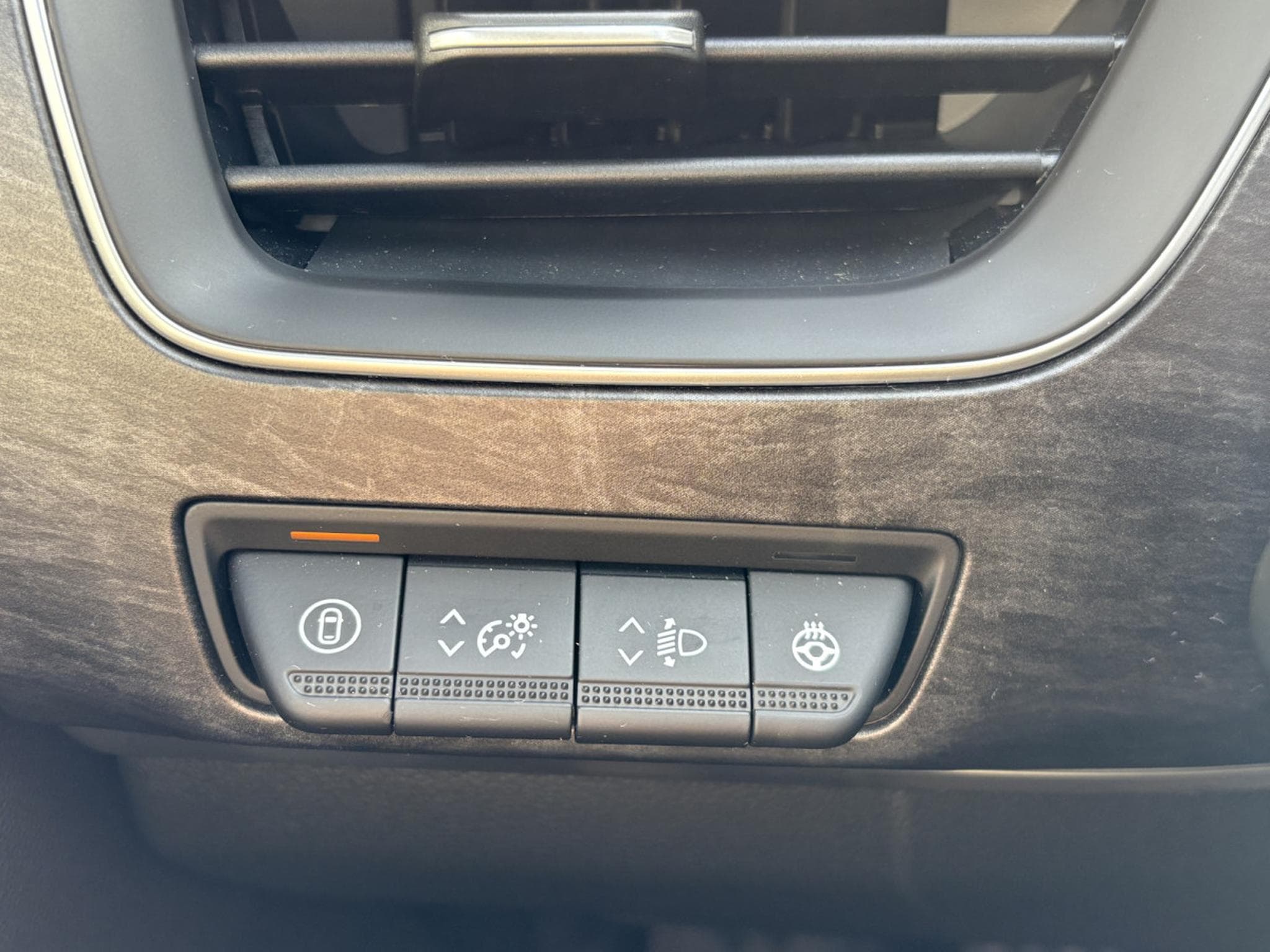 Renault Arkana 1.6 E-TECH FULL HYBRID 145 ESPRIT ALPINE (2024) - Photo 11