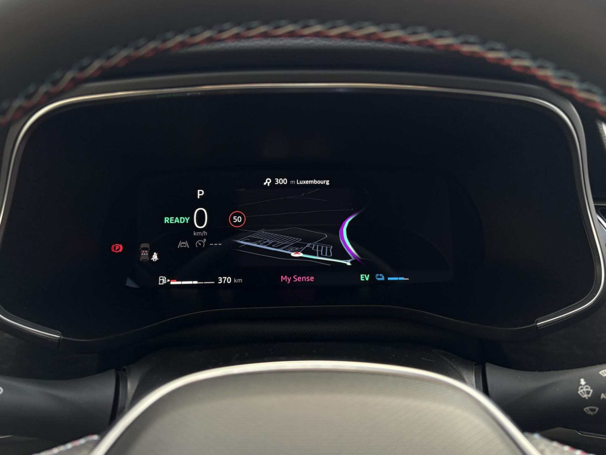 Renault Arkana 1.6 E-TECH FULL HYBRID 145 ESPRIT ALPINE (2024) - Photo 14