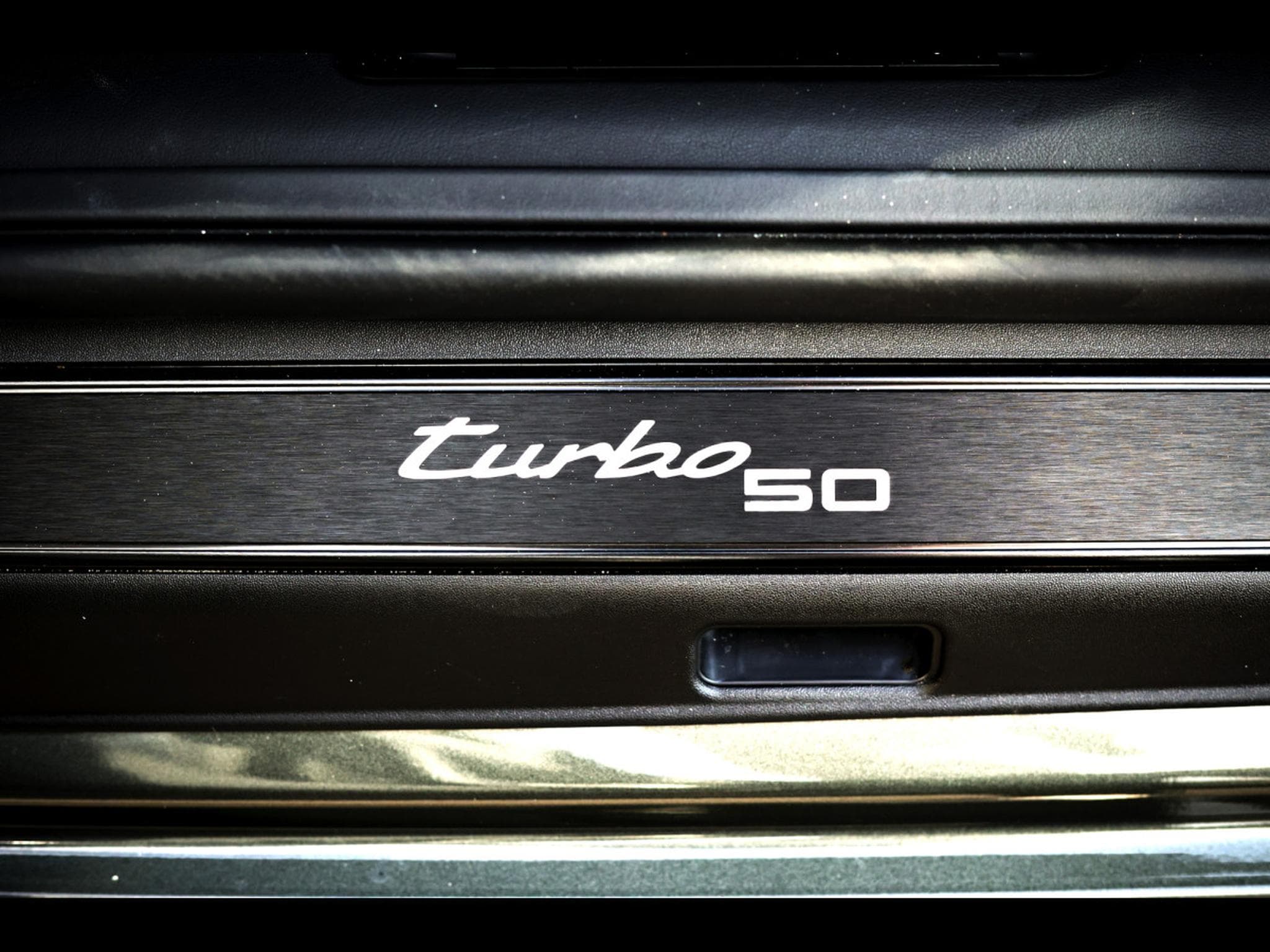 Porsche 911 (992.1) TURBO 50 JAHRE (S) COUPE PDK - PACK HERITAGE DESIGN (2025) - Foto 19