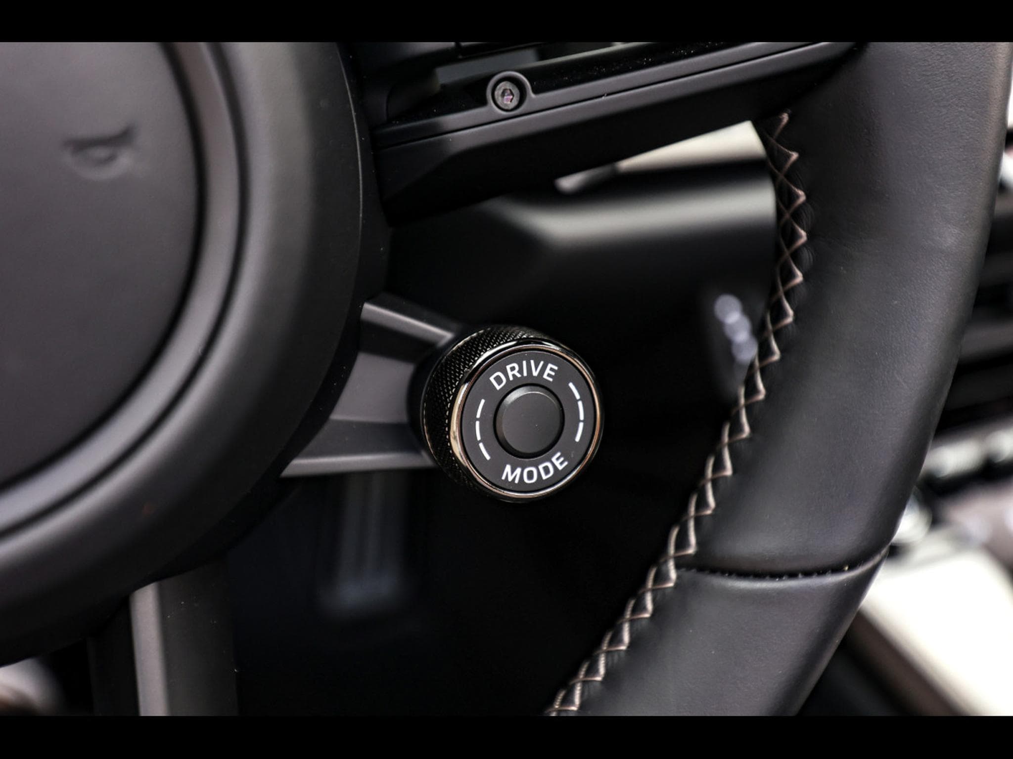 Porsche 911 (992.1) TURBO 50 JAHRE (S) COUPE PDK - PACK HERITAGE DESIGN (2025) - Foto 23