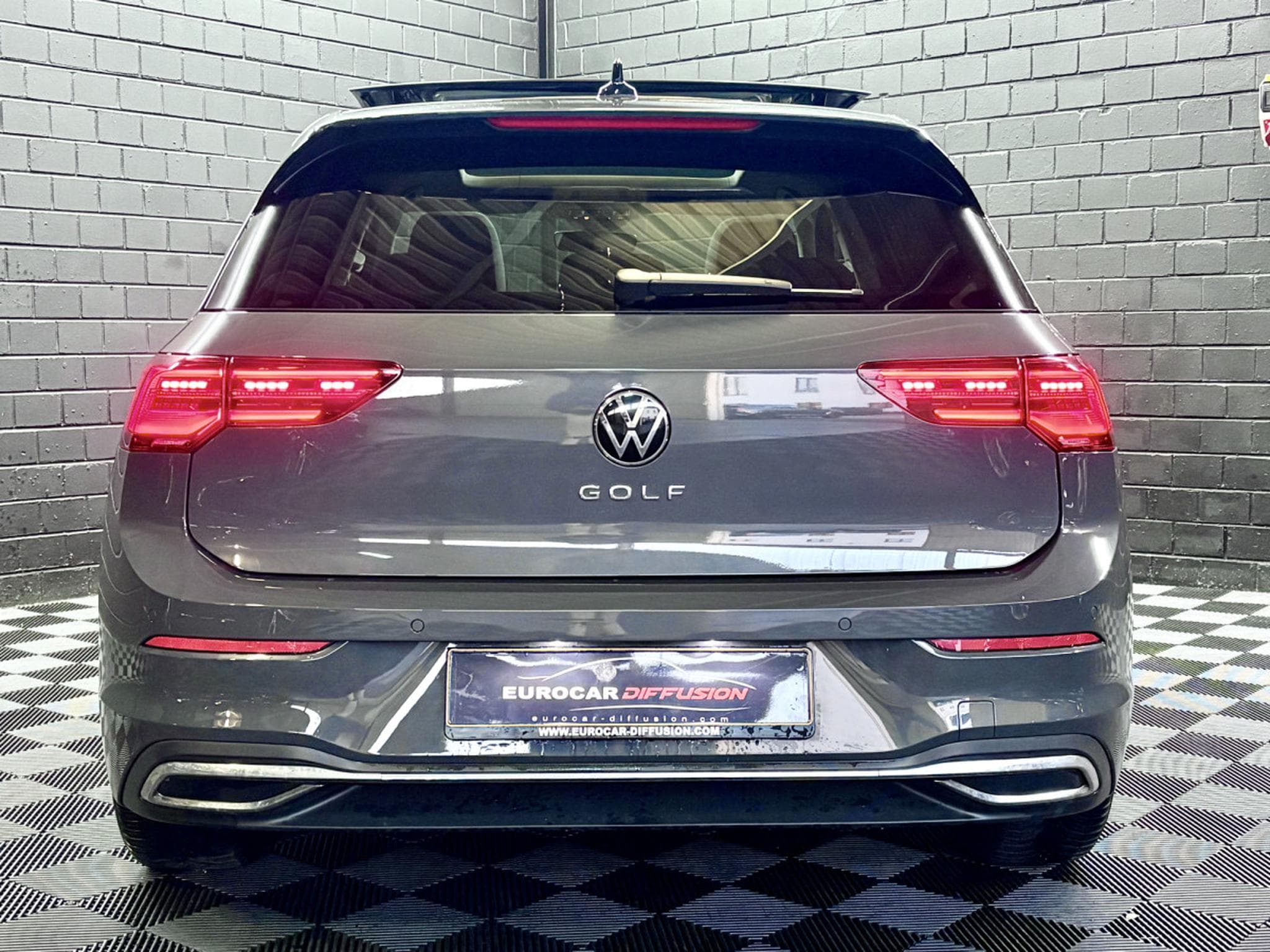 VW Golf Life ACTIVE 2.0 TDI DSG7 150 CV ** Attelage ** Caméra ** (2022) - Foto 5
