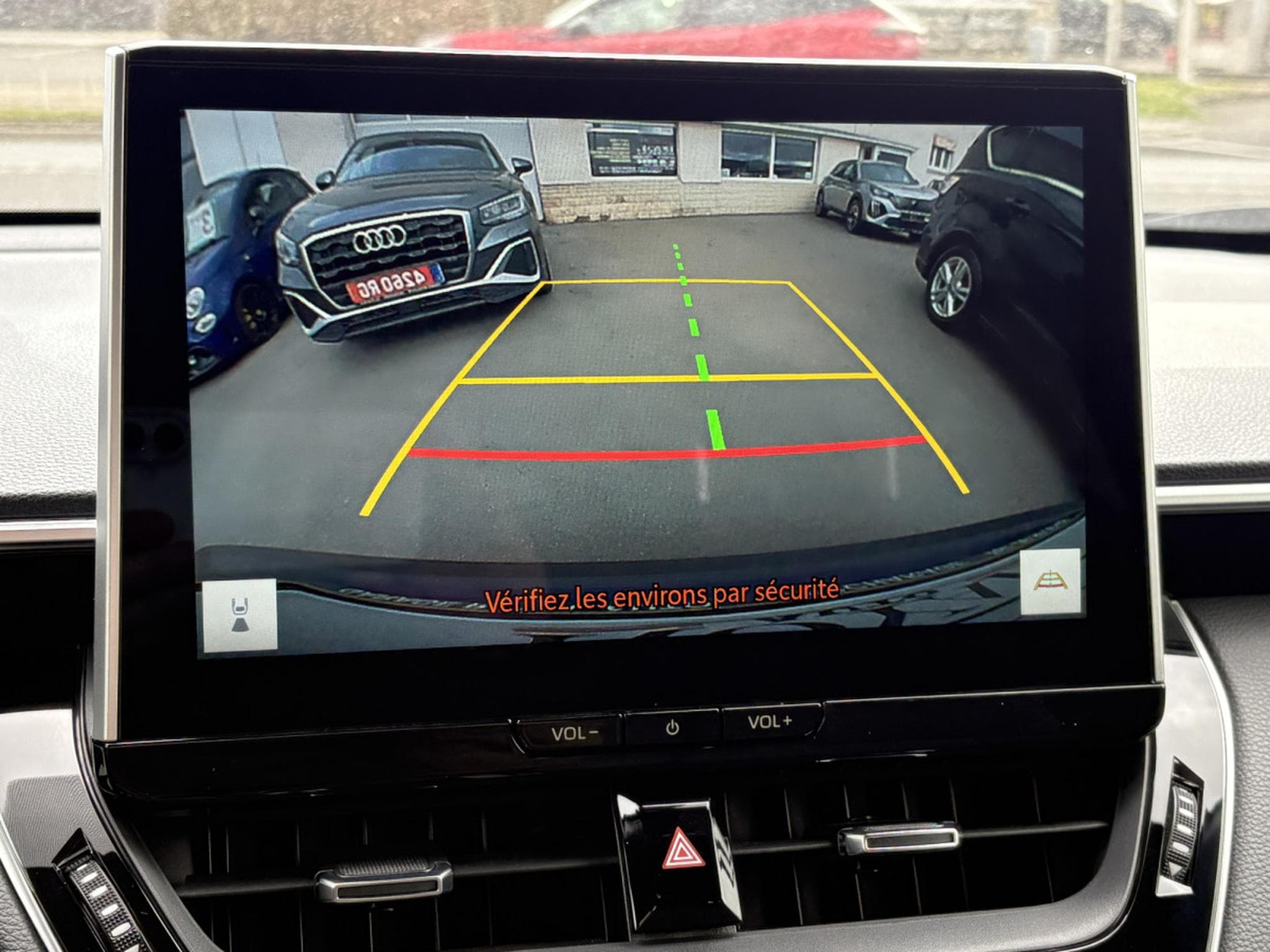 Toyota Corolla 1.8 HEV 140 DYNAMIC * GARANTIE CONSTRUCTEUR * (2024) - Foto 6