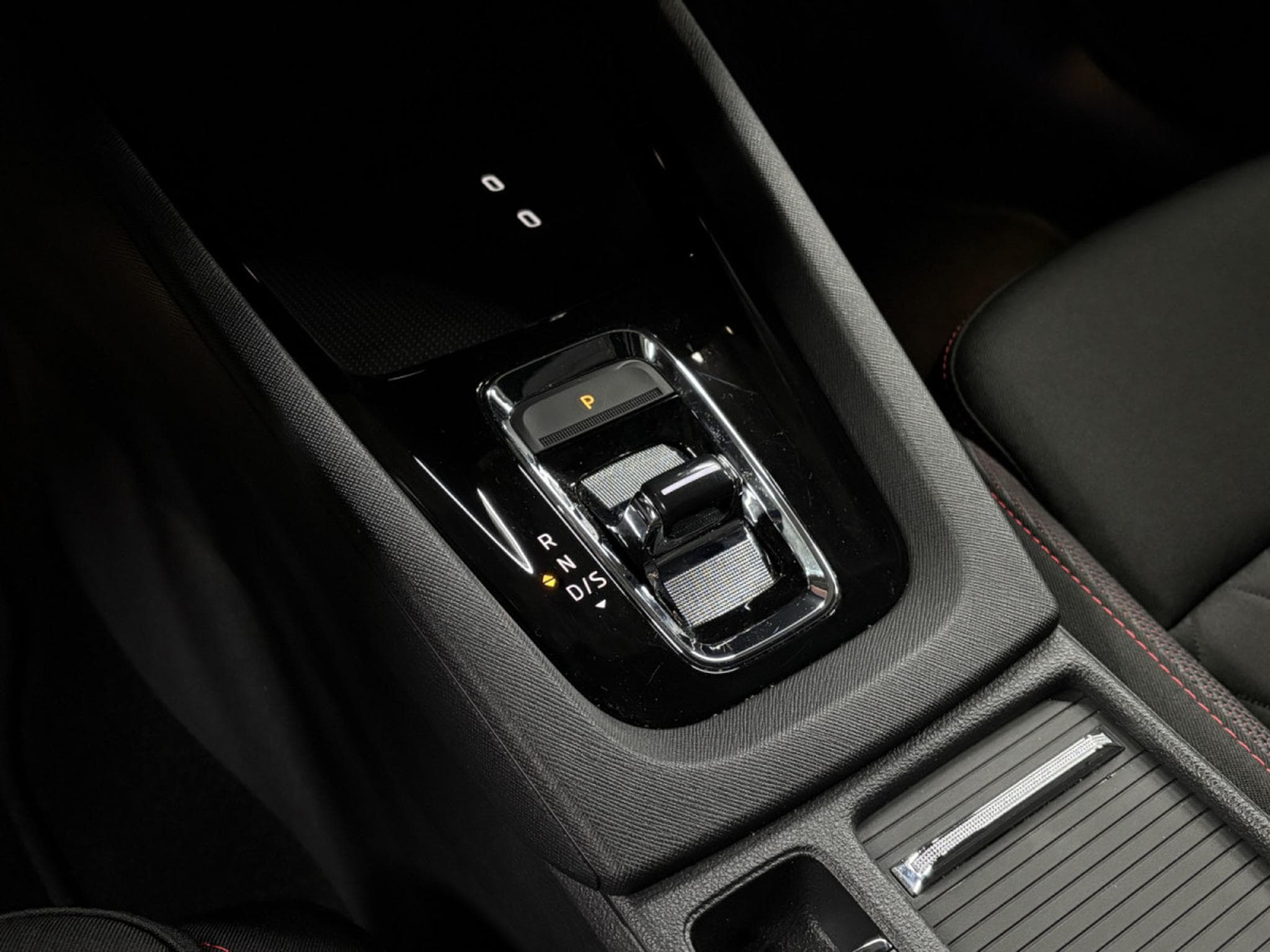 Skoda Octavia RS iV Combi PHEV 245 CV *MATRIX* *Sièges Chauff* (2022) - Foto 12