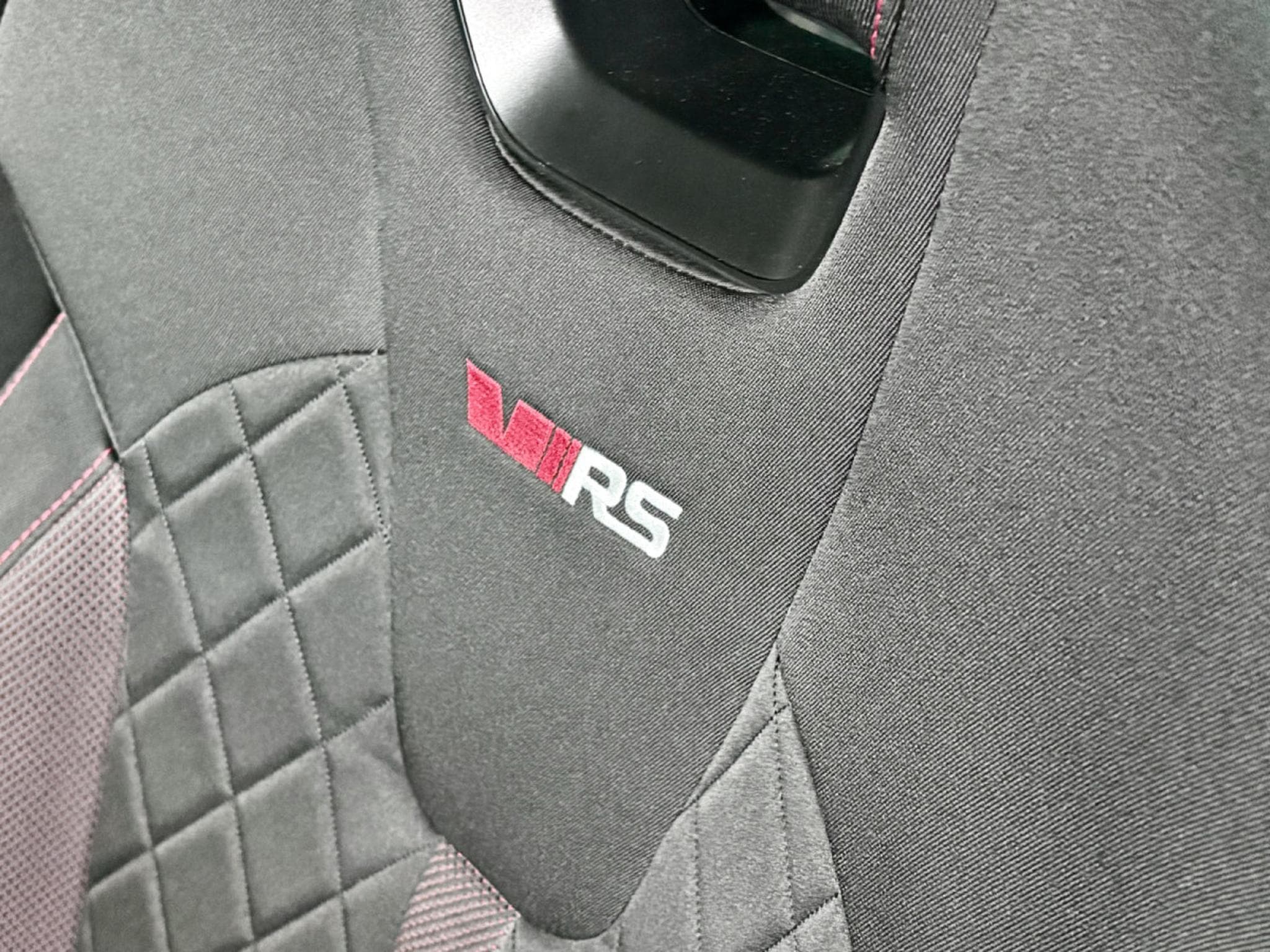 Skoda Octavia RS iV Combi PHEV 245 CV *MATRIX* *Sièges Chauff* (2022) - Foto 8