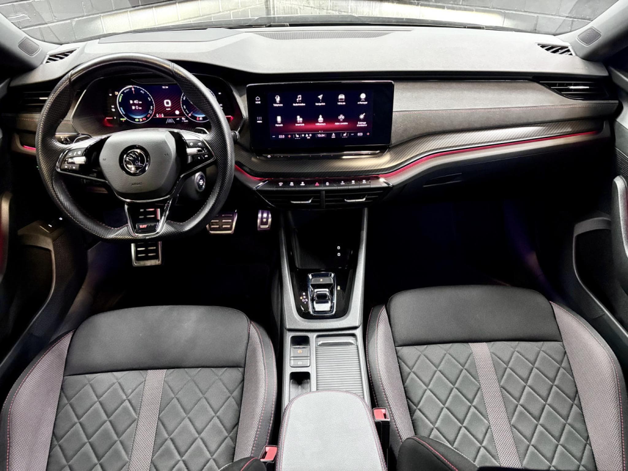 Skoda Octavia RS iV Combi PHEV 245 CV *MATRIX* *Sièges Chauff* (2022) - Foto 9