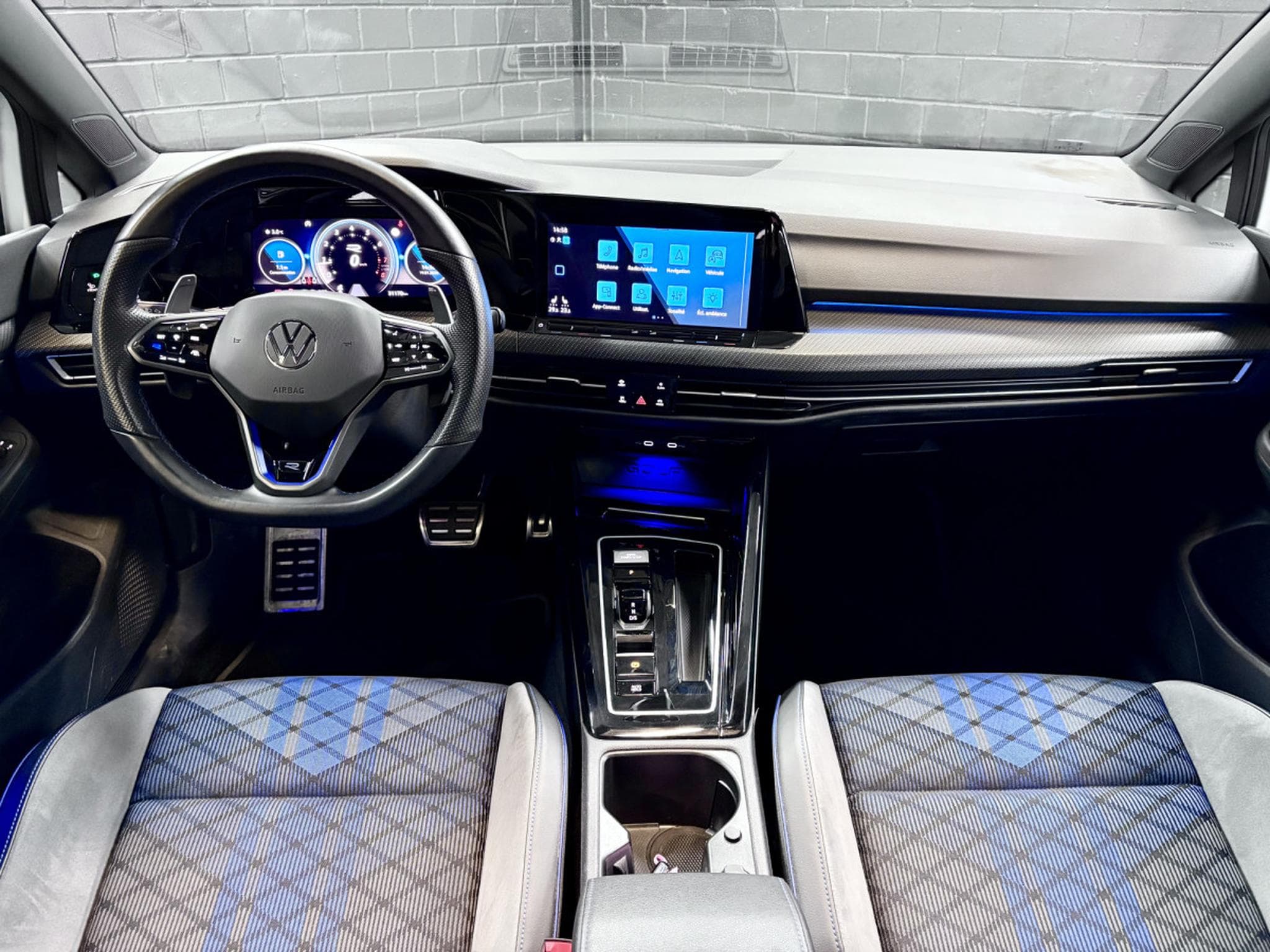 VW Golf R 4Motion 2.0 TSI 320 CV DSG7  *Toit Ouvrant* *Caméra* *ACC* (2023) - Foto 9