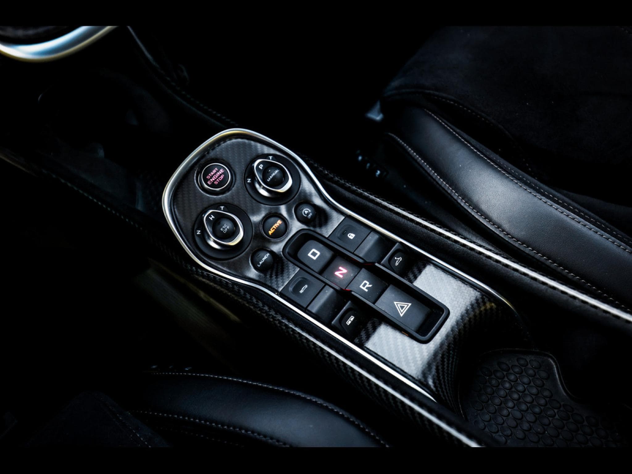 McLaren 600LT 3.8 V8 600 – PPF - LIME GREEN ELITE PAINT (2020) - Photo 15