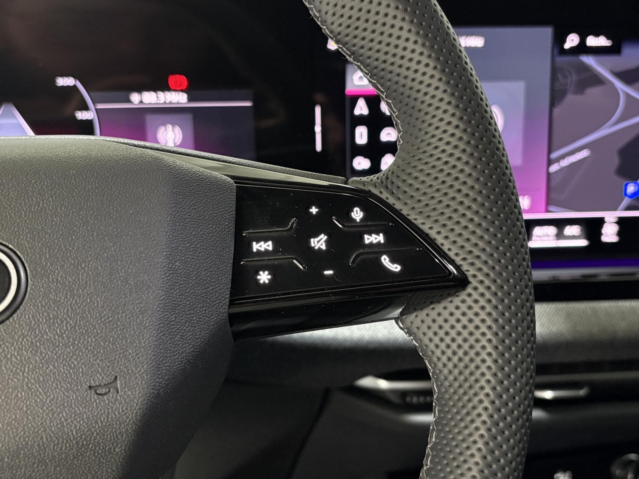 Audi A5 2.0 TFSI 204 CV AVANT S TRONIC S LINE PLUS *360°* (2025) - Foto 10