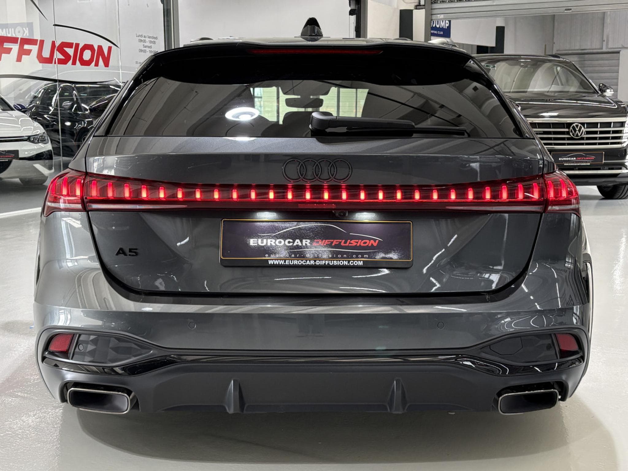 Audi A5 2.0 TFSI 204 CV AVANT S TRONIC S LINE PLUS *360°* (2025) - Foto 3