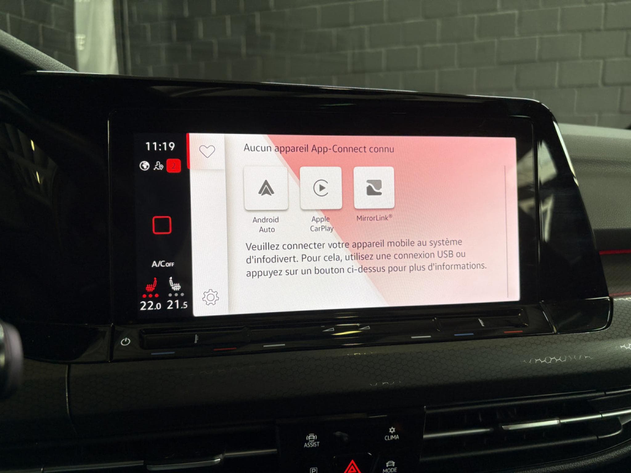 VW Golf GTI Clubsport 2.0 TSI 300 CV DSG7 *PANO*MATRIX* *CAM* (2023) - Foto 14