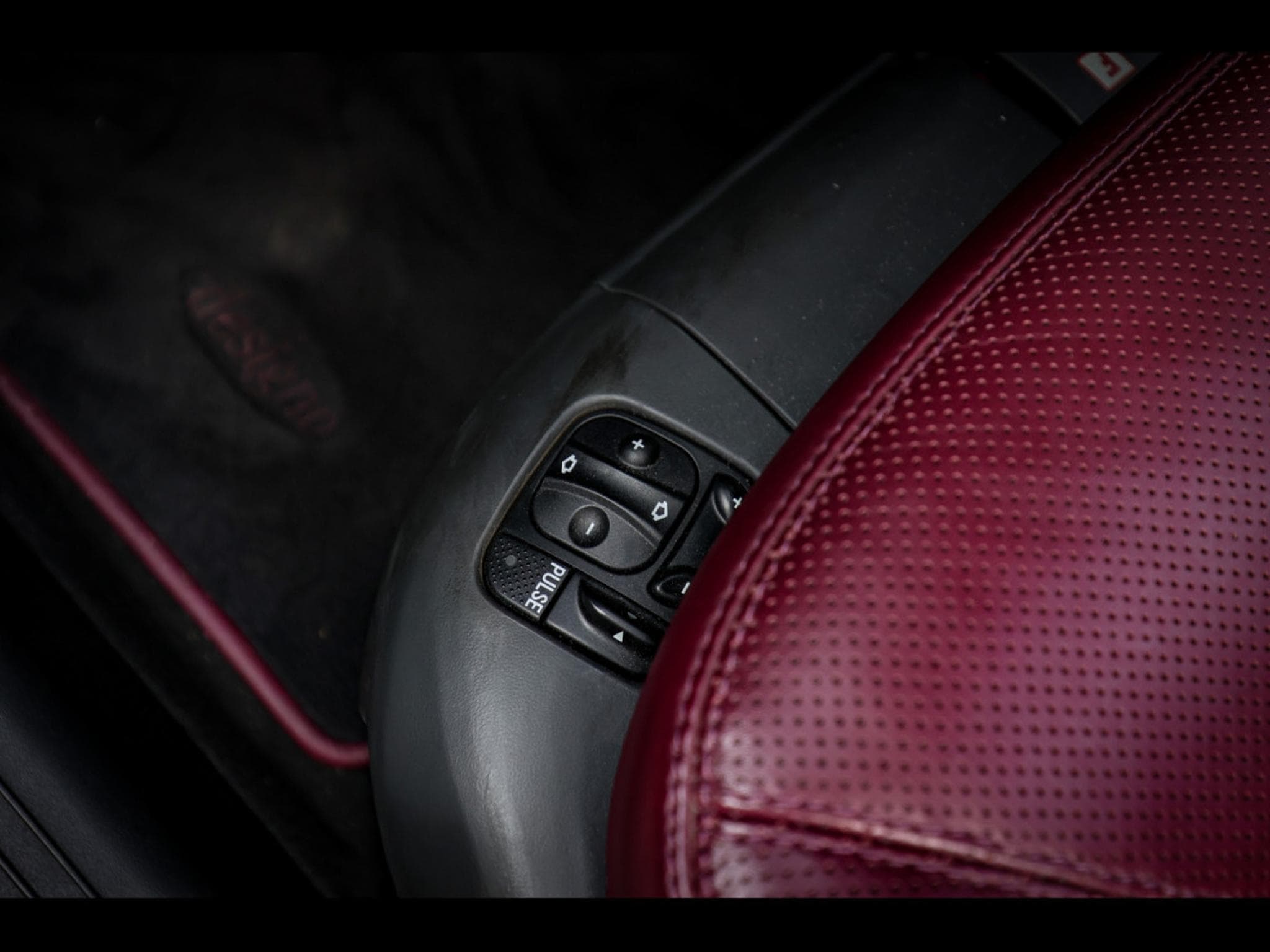 Mercedes CL 500 COUPE (C215) 5.0 V8 (306 CH) -  IVOIRE CLAIR (2001) - Photo 24