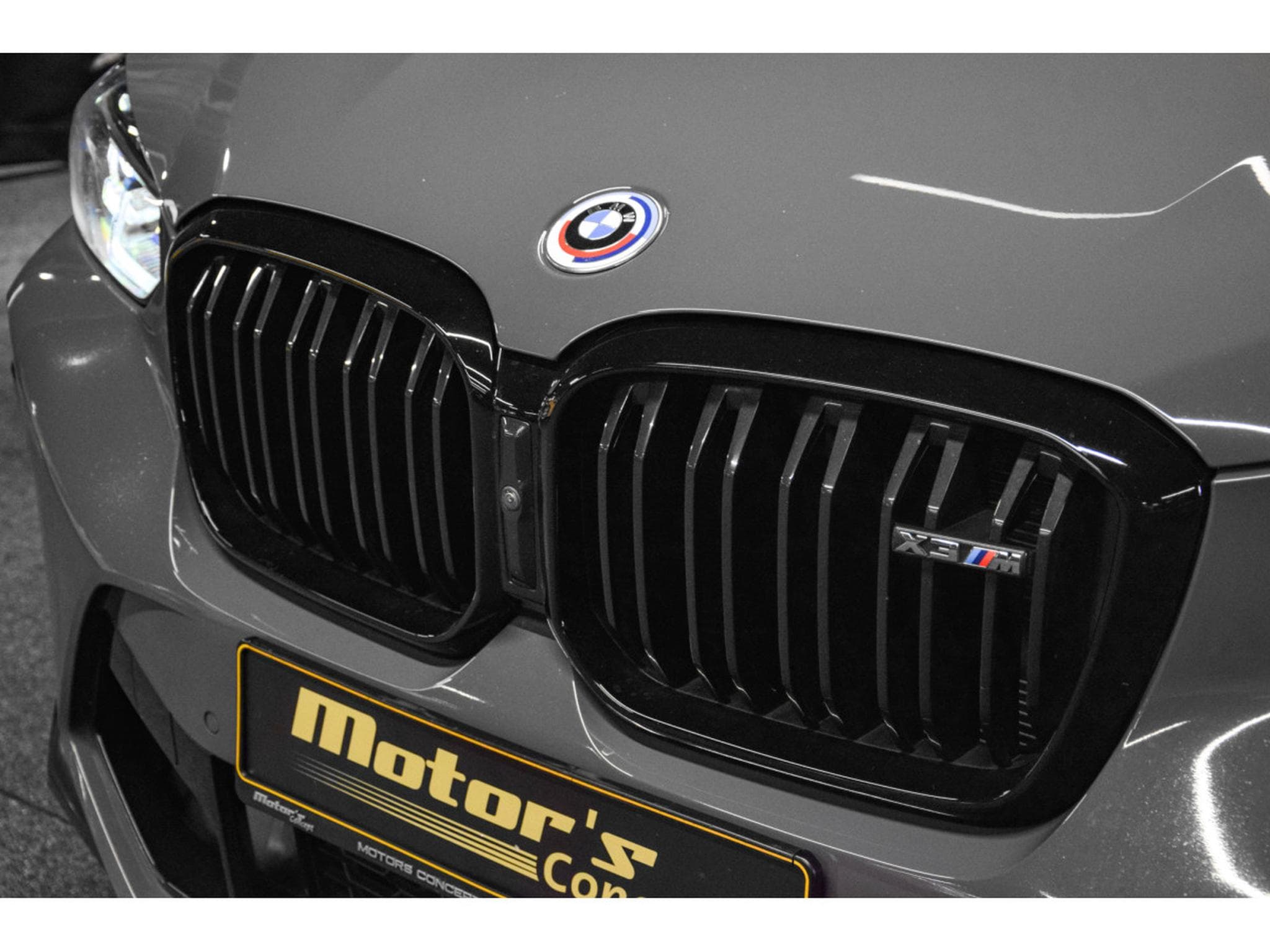 BMW X3M Compétition F97 - GRIGIO TELESTO PEARL (2022) - Foto 22