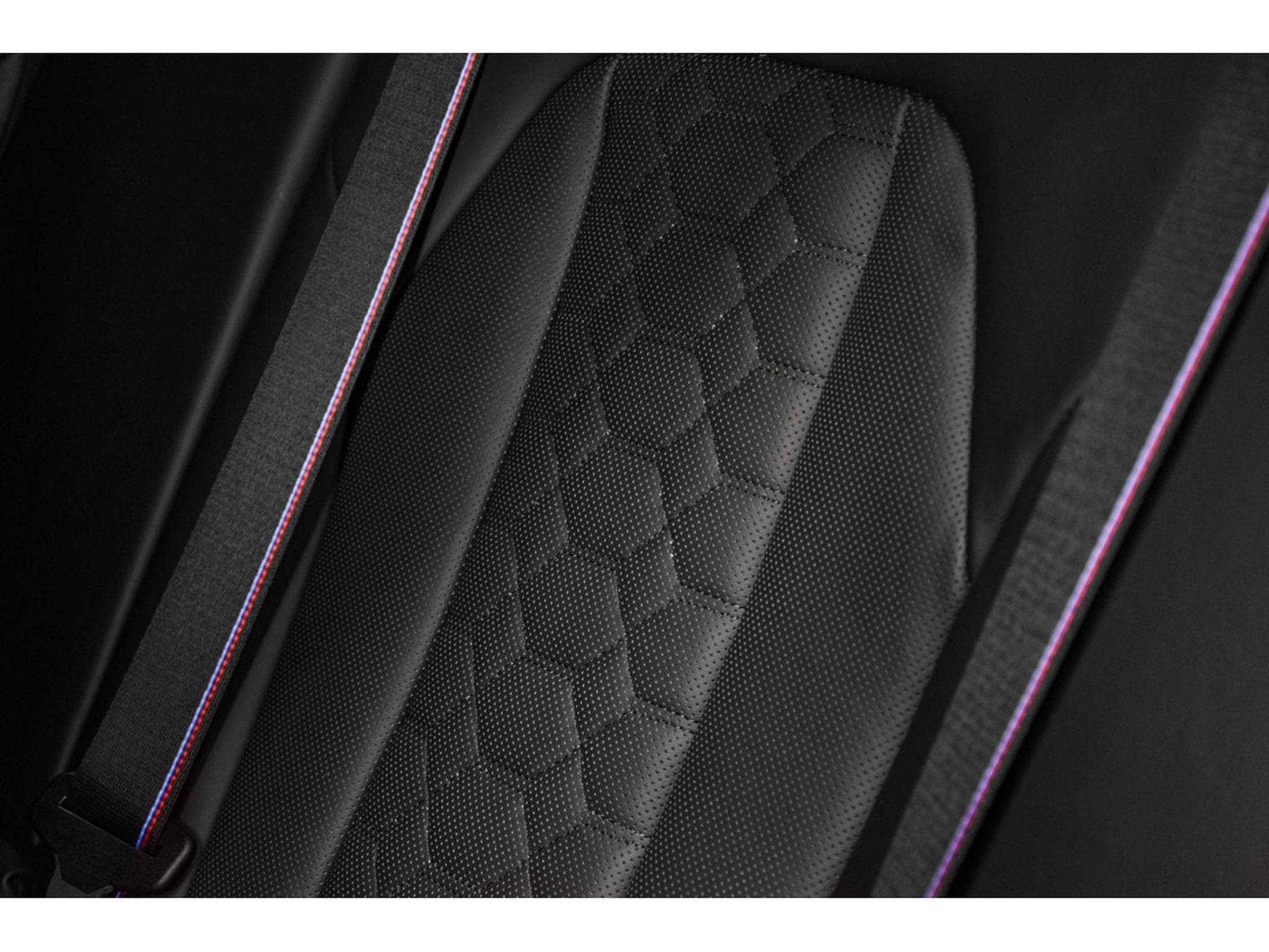 BMW X3M Compétition F97 - GRIGIO TELESTO PEARL (2022) - Foto 24