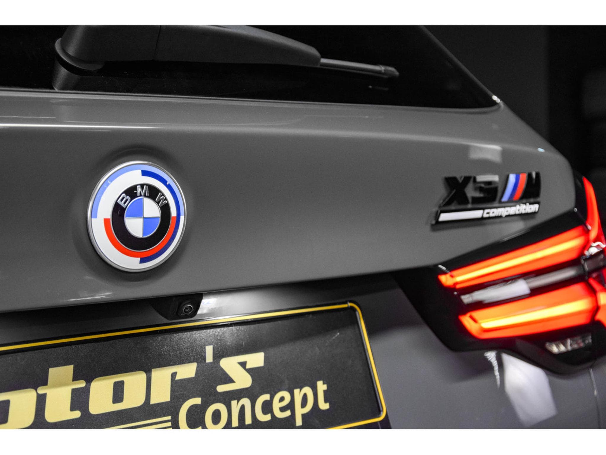 BMW X3M Compétition F97 - GRIGIO TELESTO PEARL (2022) - Foto 26