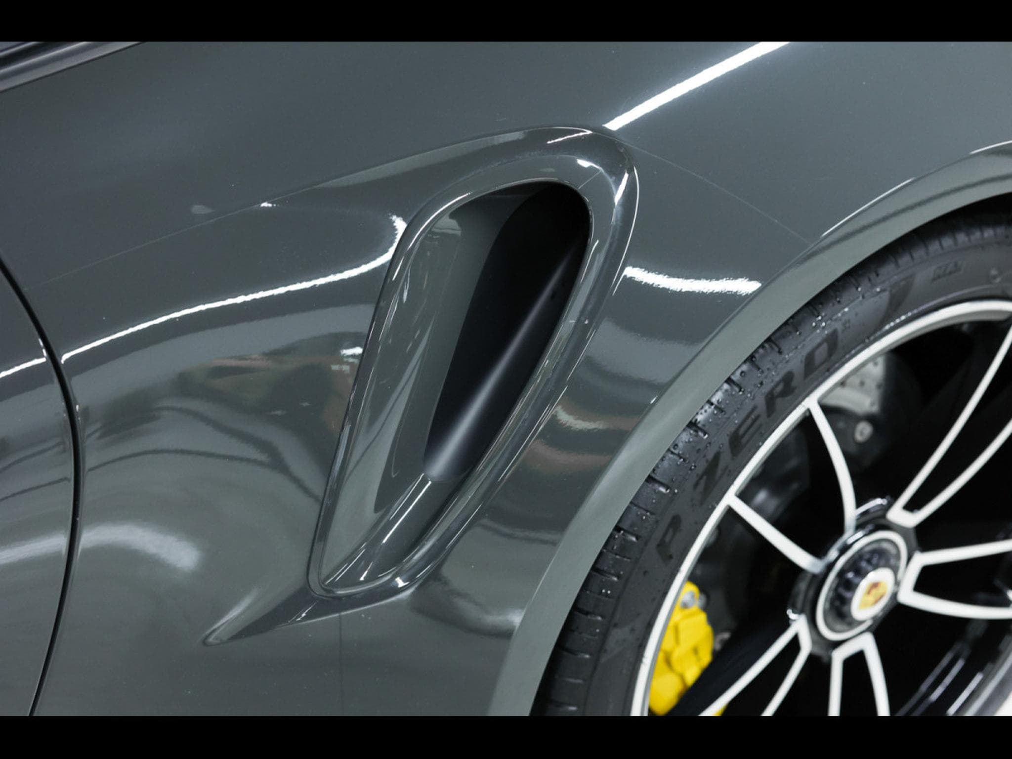 Porsche 911 .1 911 TURBO S CABRIOLET PDK - SLATE GREY PTS - APPROVED 04/ (2023) - Photo 25