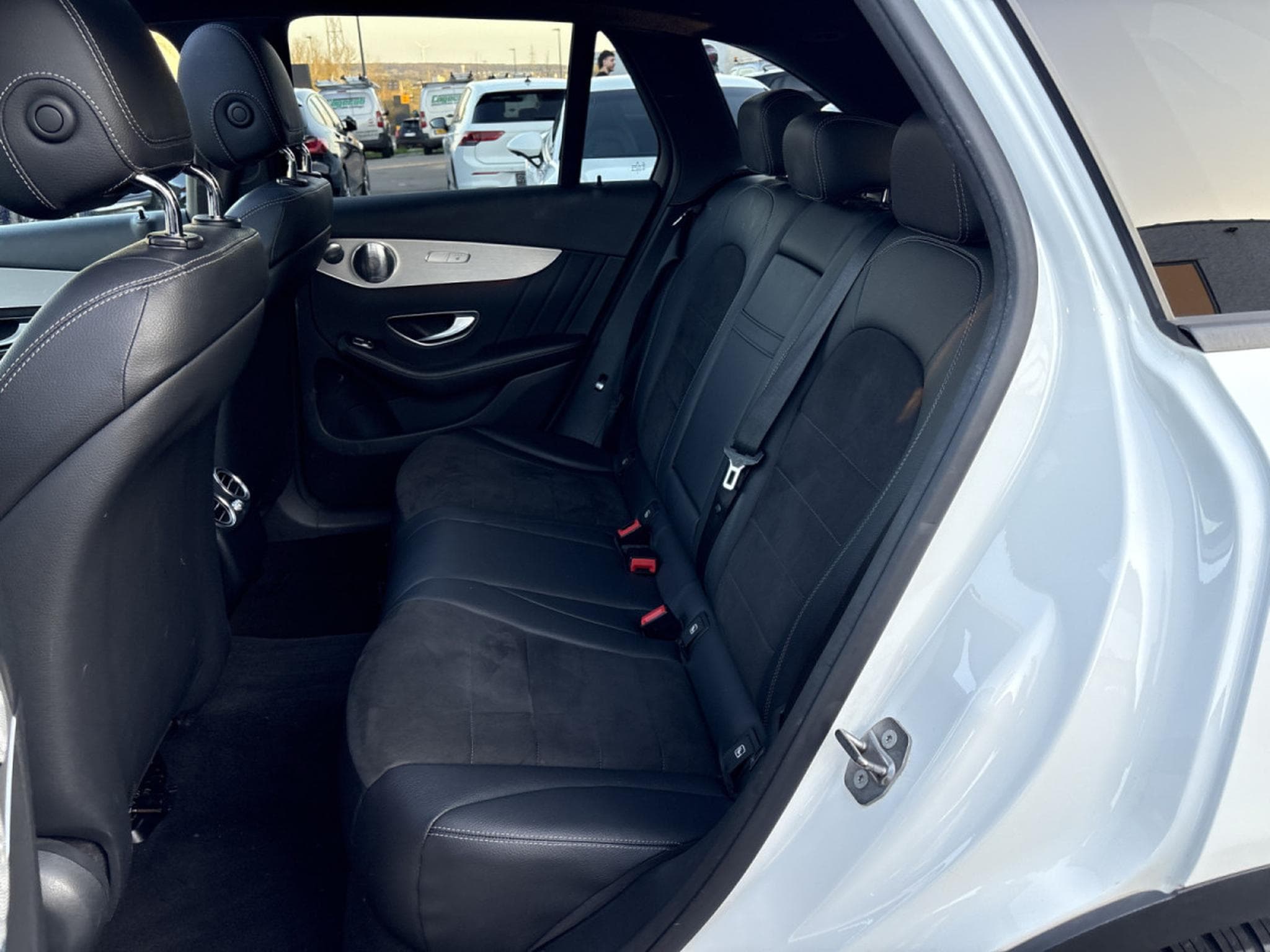 Mercedes GLC 250 250 d AMG 4Matic/PANO/360°/LED/20/AHK/BURMESTER (2016) - Photo 15