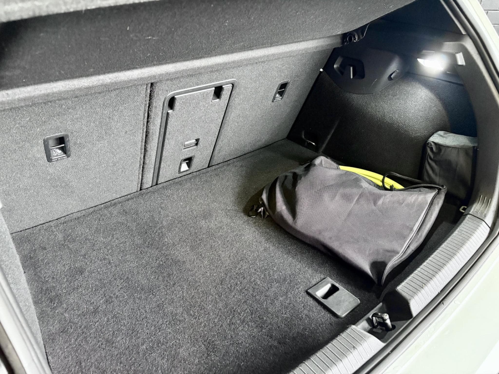 VW Golf GTE 1.4 TSI eHYBRID 245CV DSG6 ***Caméra***ACC*** (2021) - Foto 16