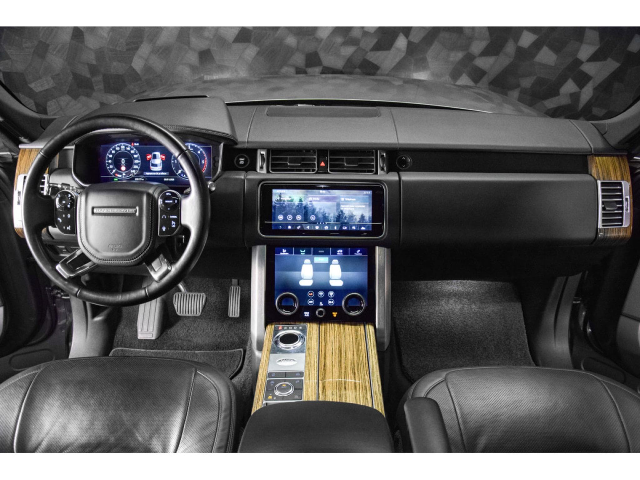 Land-Rover Range Rover Vogue SD V8 4.4 (2018) - Photo 18