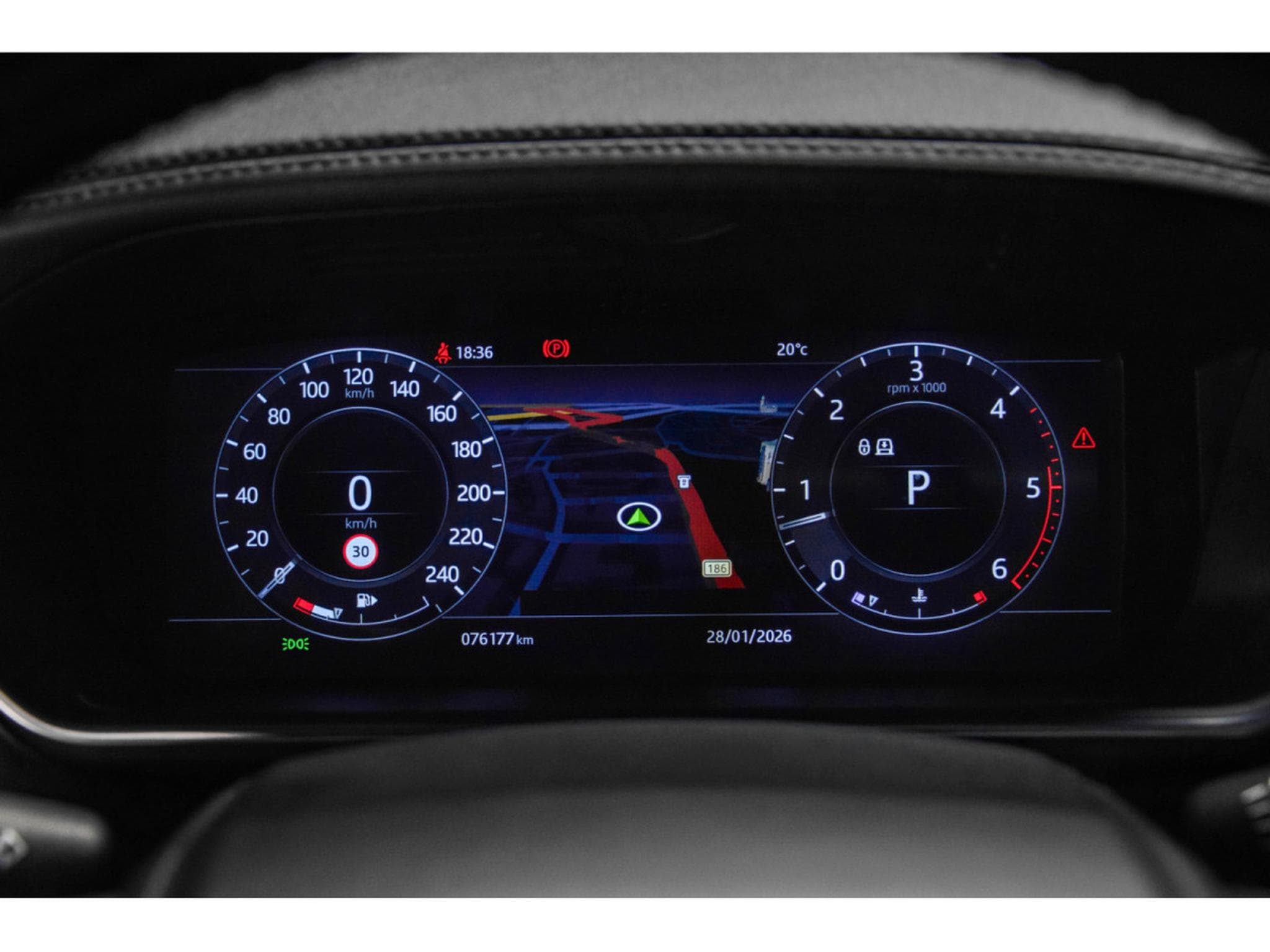 Land-Rover Range Rover Vogue SD V8 4.4 (2018) - Photo 24