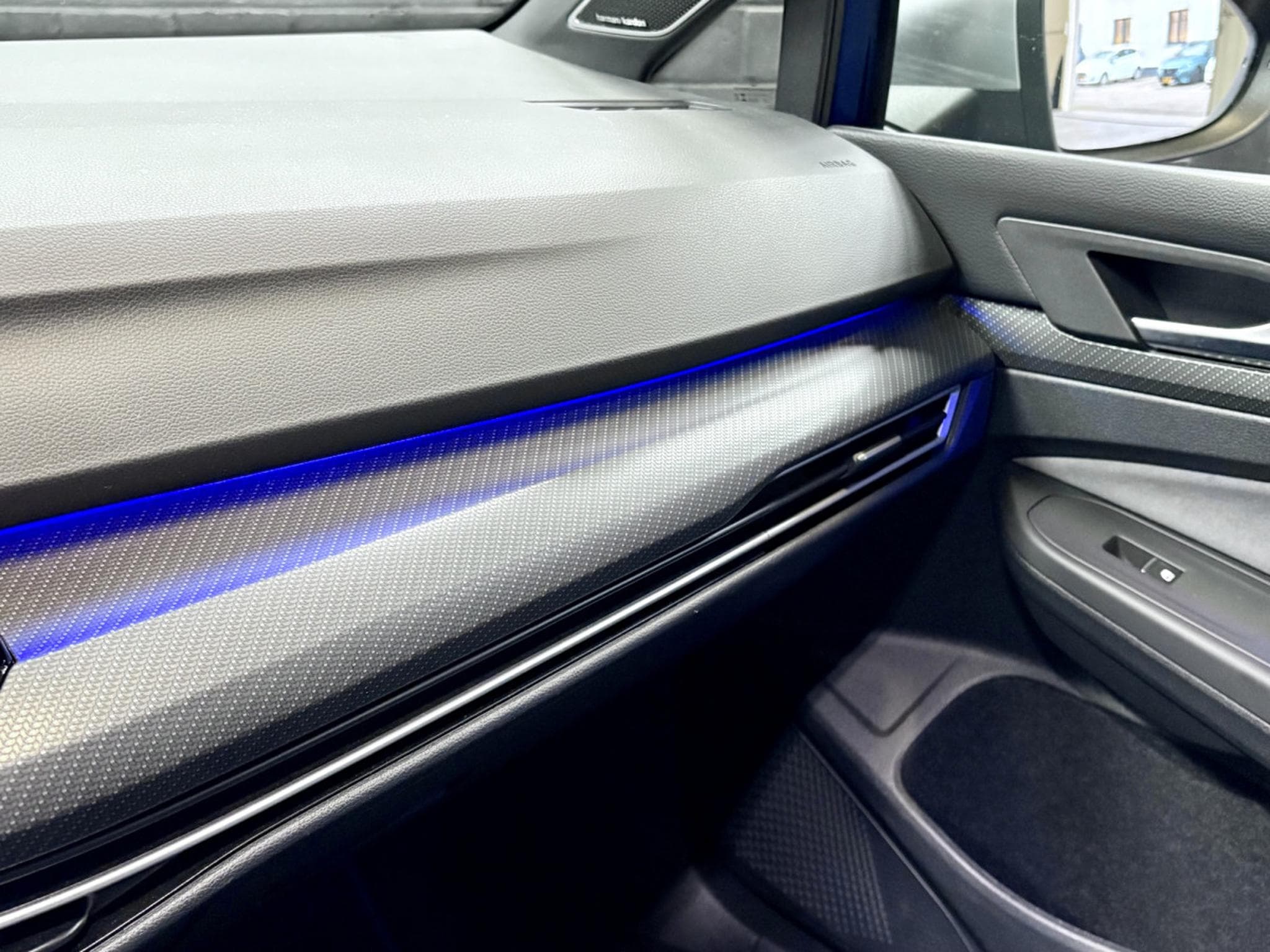 VW Golf R 4Motion 2.0 TSI 320 CV DSG7 *TOIT PANO* * R-PERF* (2022) - Foto 19