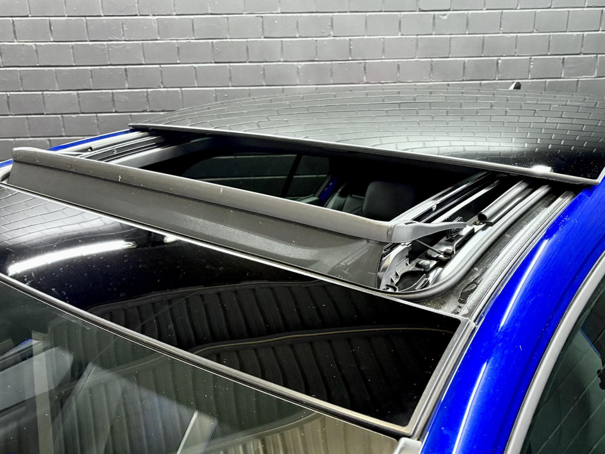 VW Golf R 4Motion 2.0 TSI 320 CV DSG7 *TOIT PANO* * R-PERF* (2022) - Foto 24