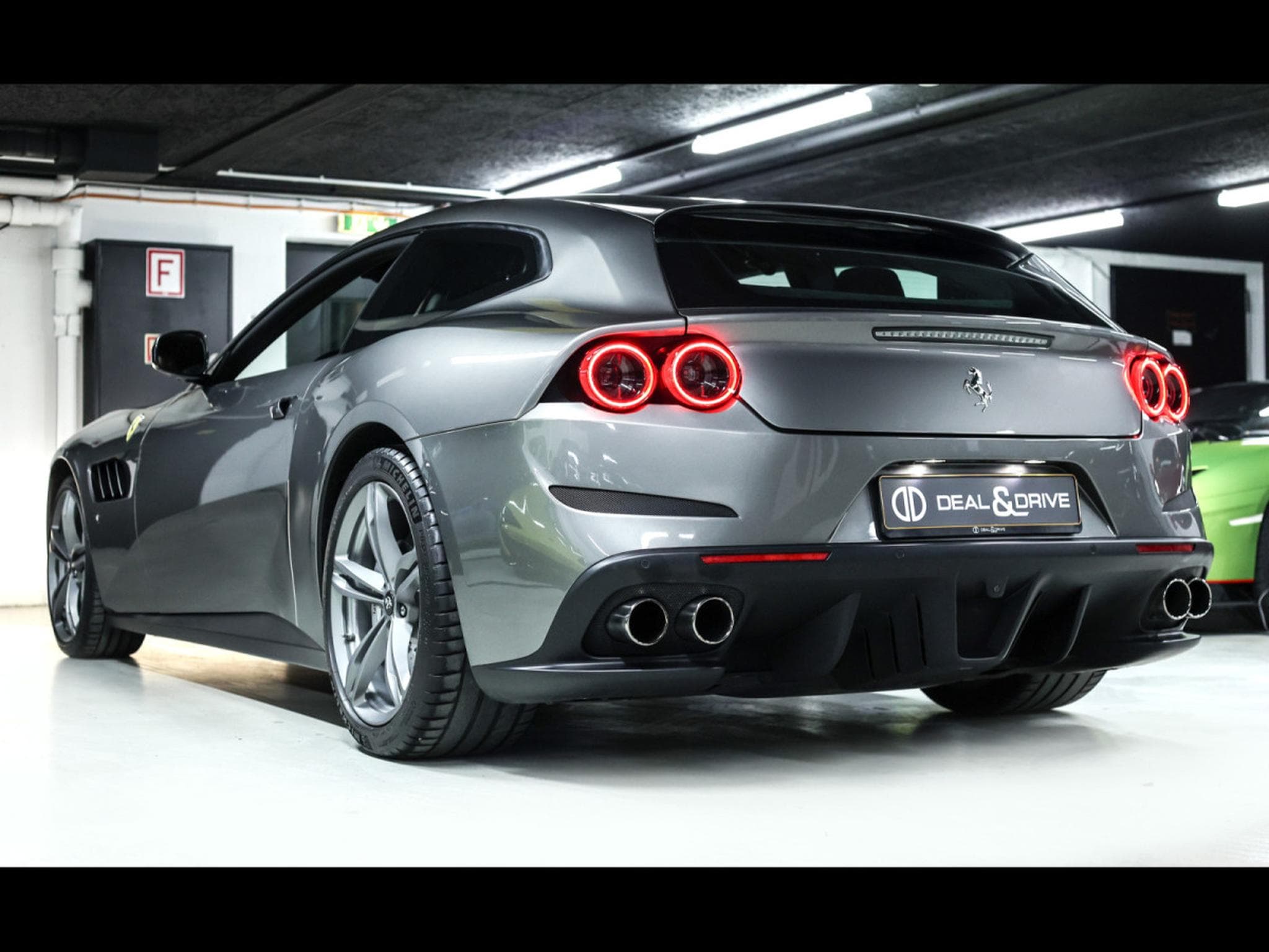Ferrari GTC4 Lusso 6.3 V12 (690 CH) – GRIGIO FERRO – FERRARI POWER 06/2027 – SE (2018) - Photo 3