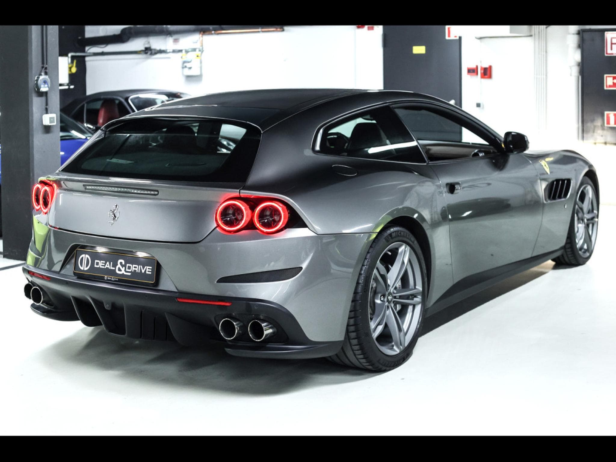Ferrari GTC4 Lusso 6.3 V12 (690 CH) – GRIGIO FERRO – FERRARI POWER 06/2027 – SE (2018) - Photo 7