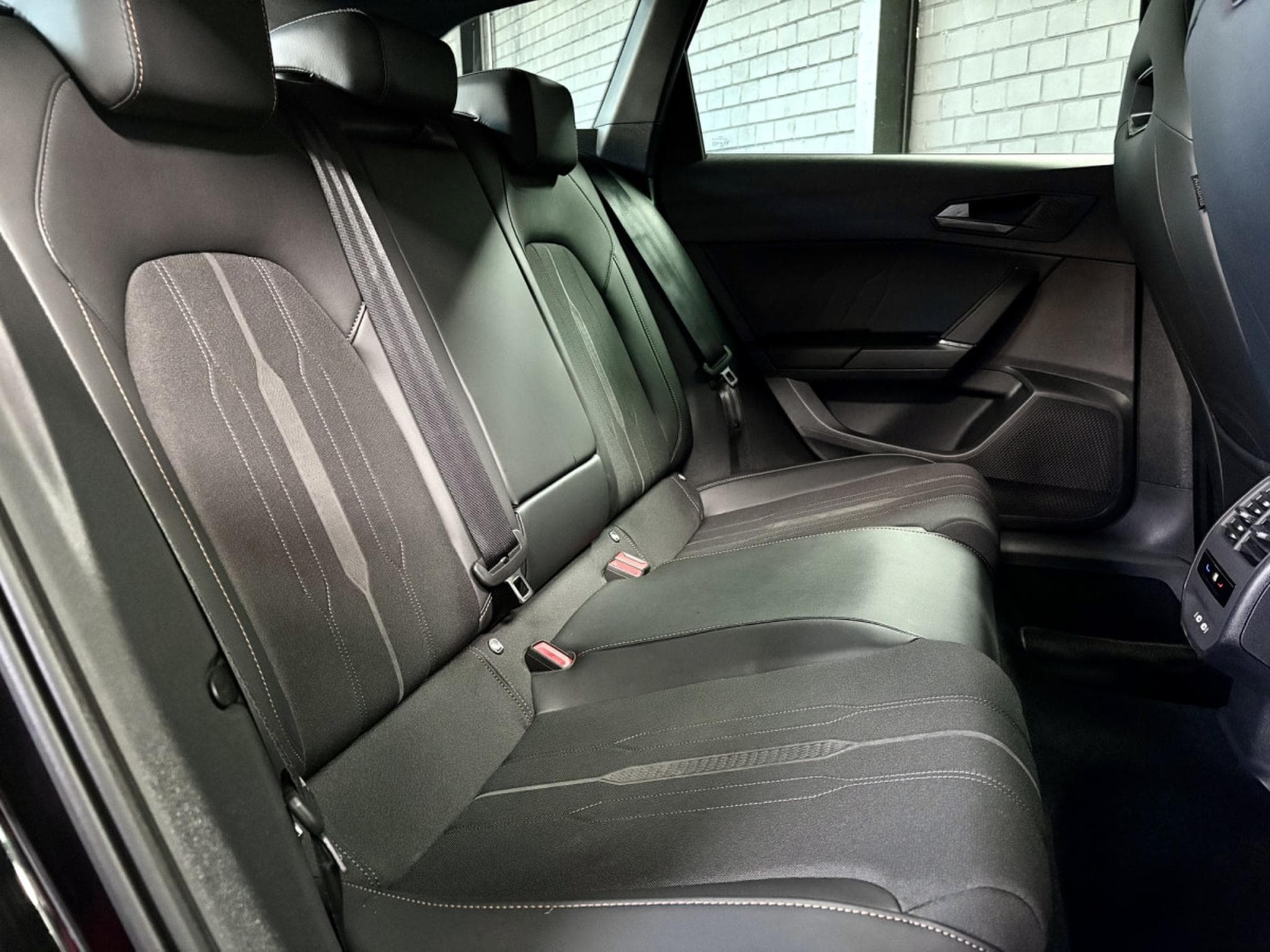 Cupra Leon ST 2.0 TSI 310CV 4Drive **VSS ** Caméra ** ACC* (2021) - Foto 19