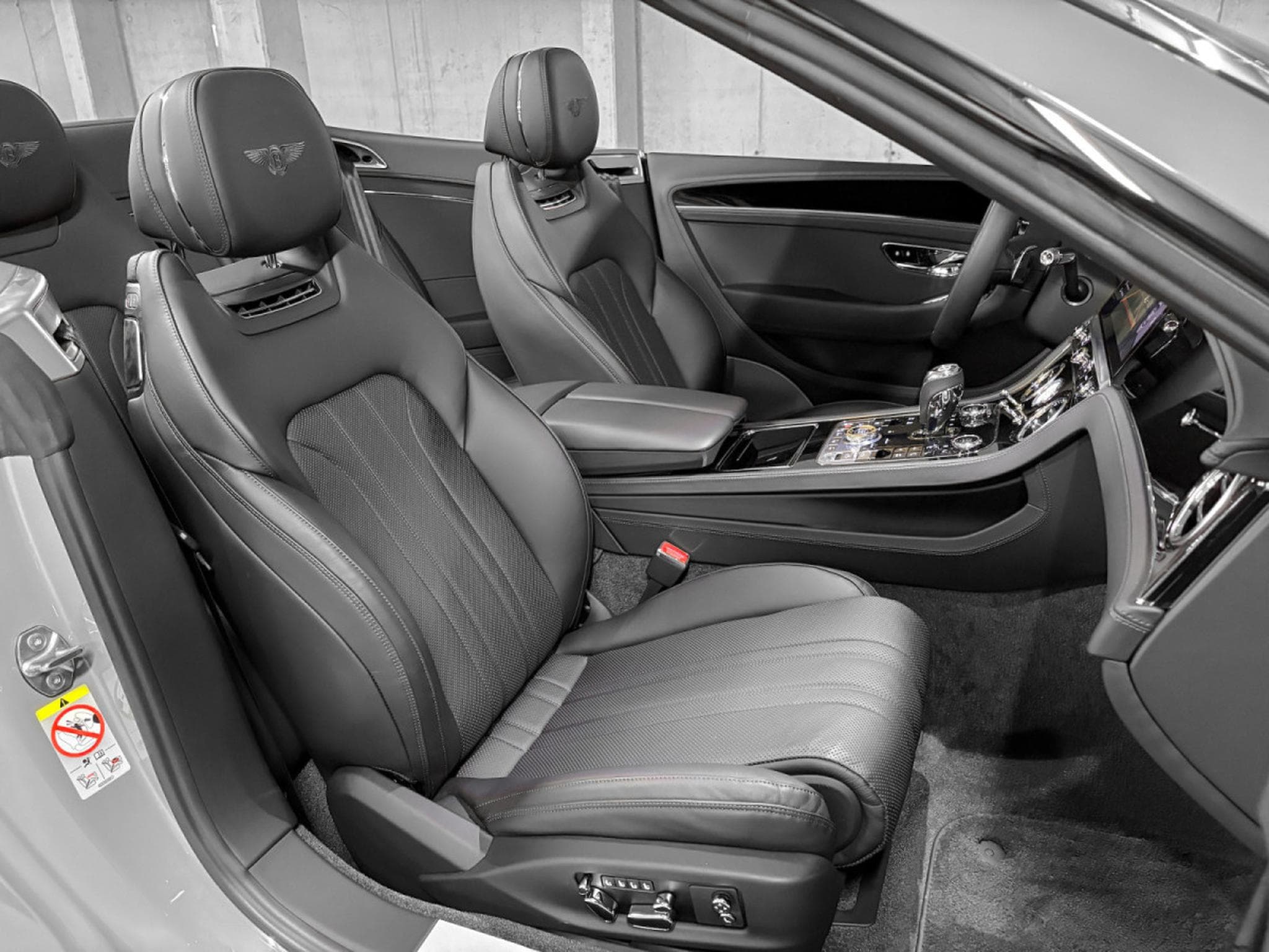 Bentley Continental GT GTC GTC V8 4.0 / TOURING / MULLINER /21 (2023) - Photo 10