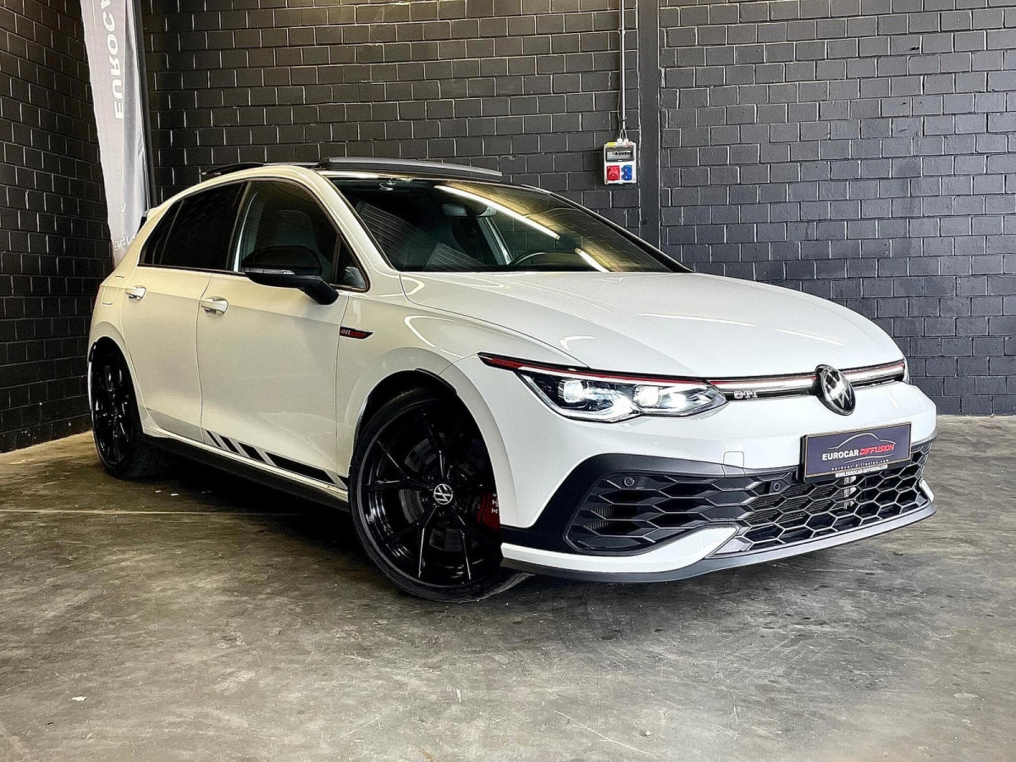 VW Golf GTI Clubsport 2.0 TSI 300 CV DSG7 *Matrix* *Toit Ouvrant* *H (2023) - Foto 3