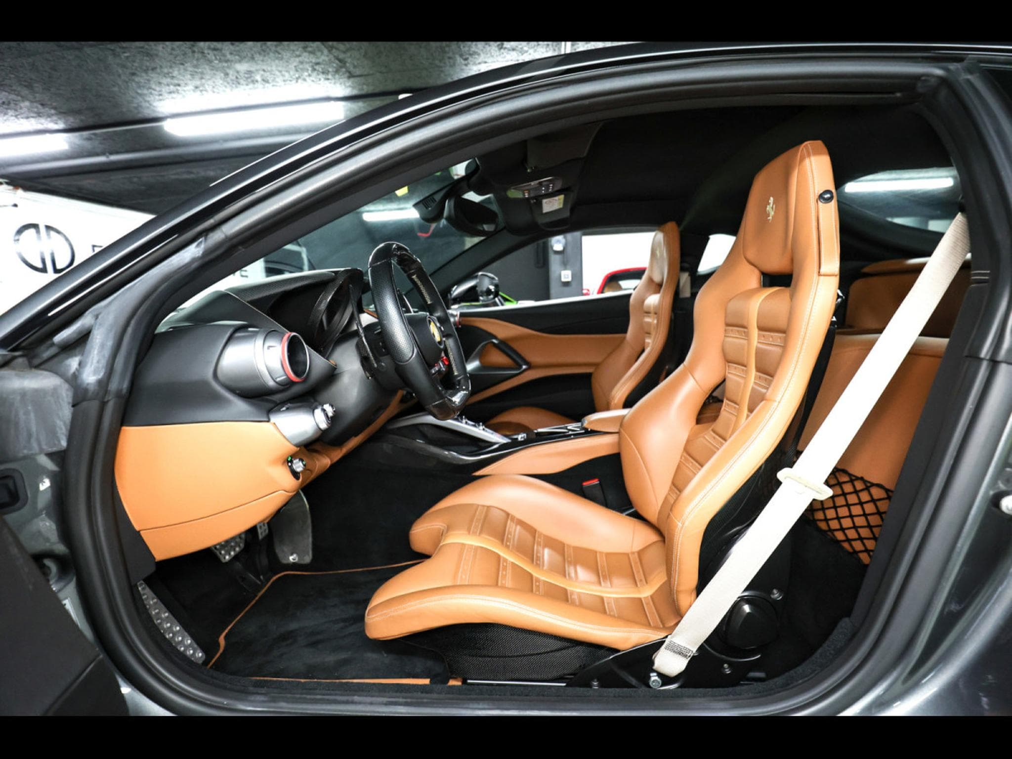 Ferrari 812 Superfast 6.5 V12 – POWER 09/2026 - PPF – GRIGIO SILVERSTONE (2018) - Photo 12